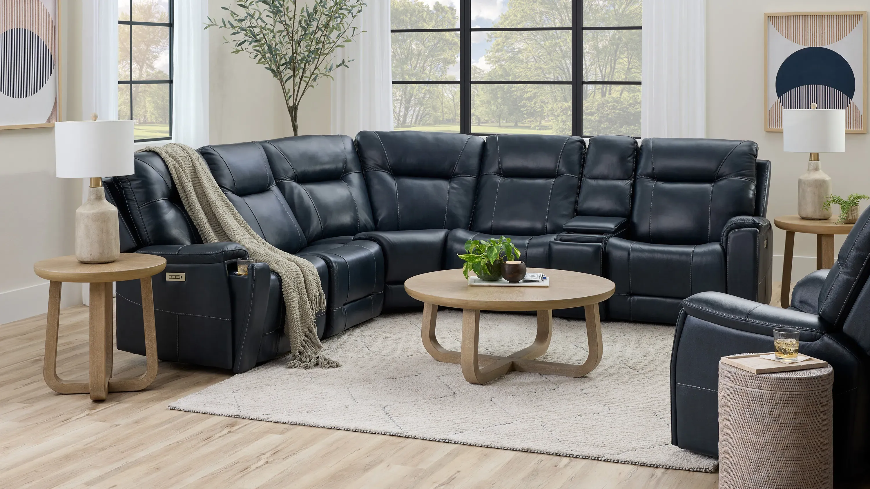 Barnett 6-pc. Power Sectional | Raymour & Flanigan
