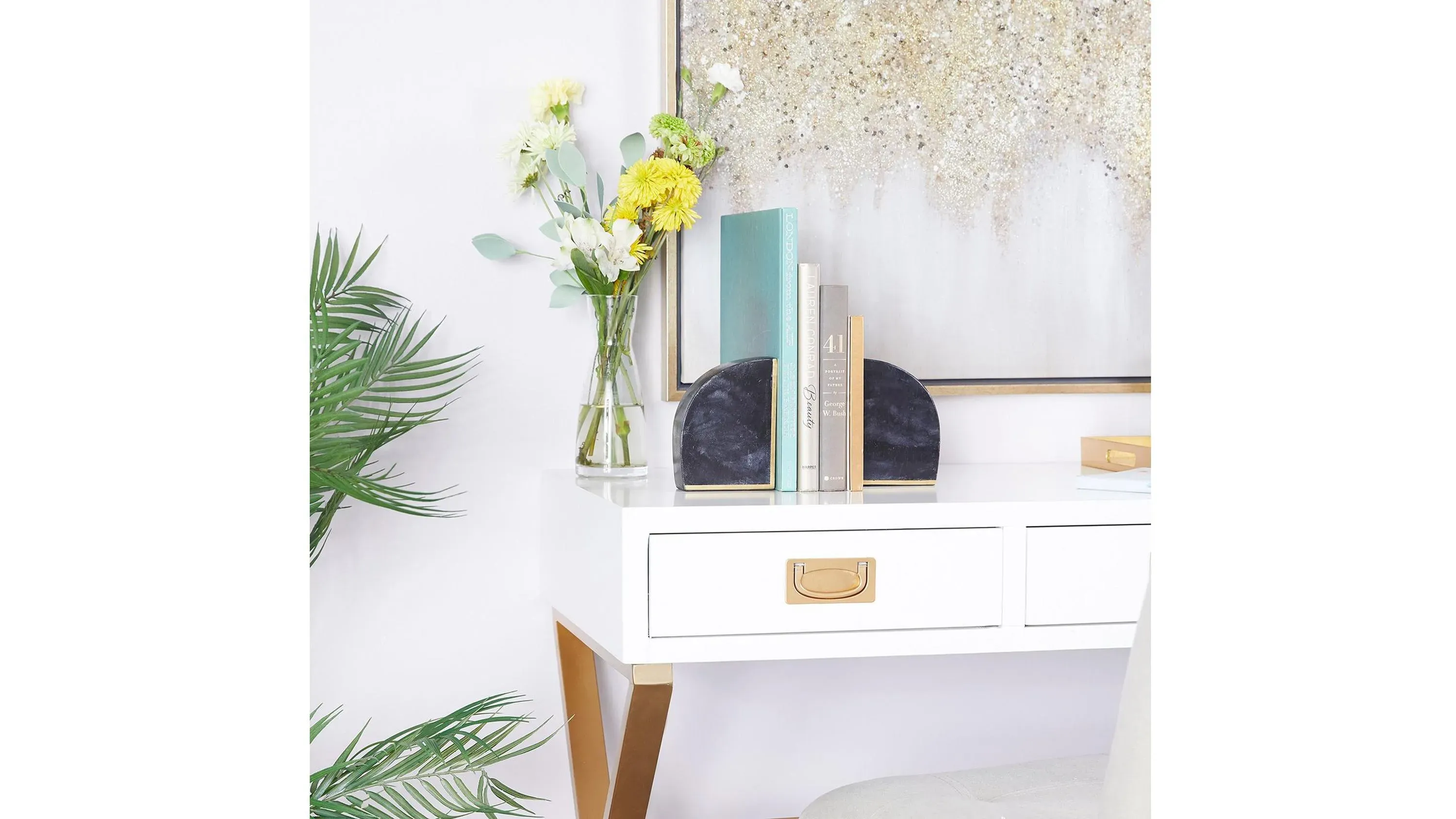 Ivy Collection Geometric Shaped Bookends Set