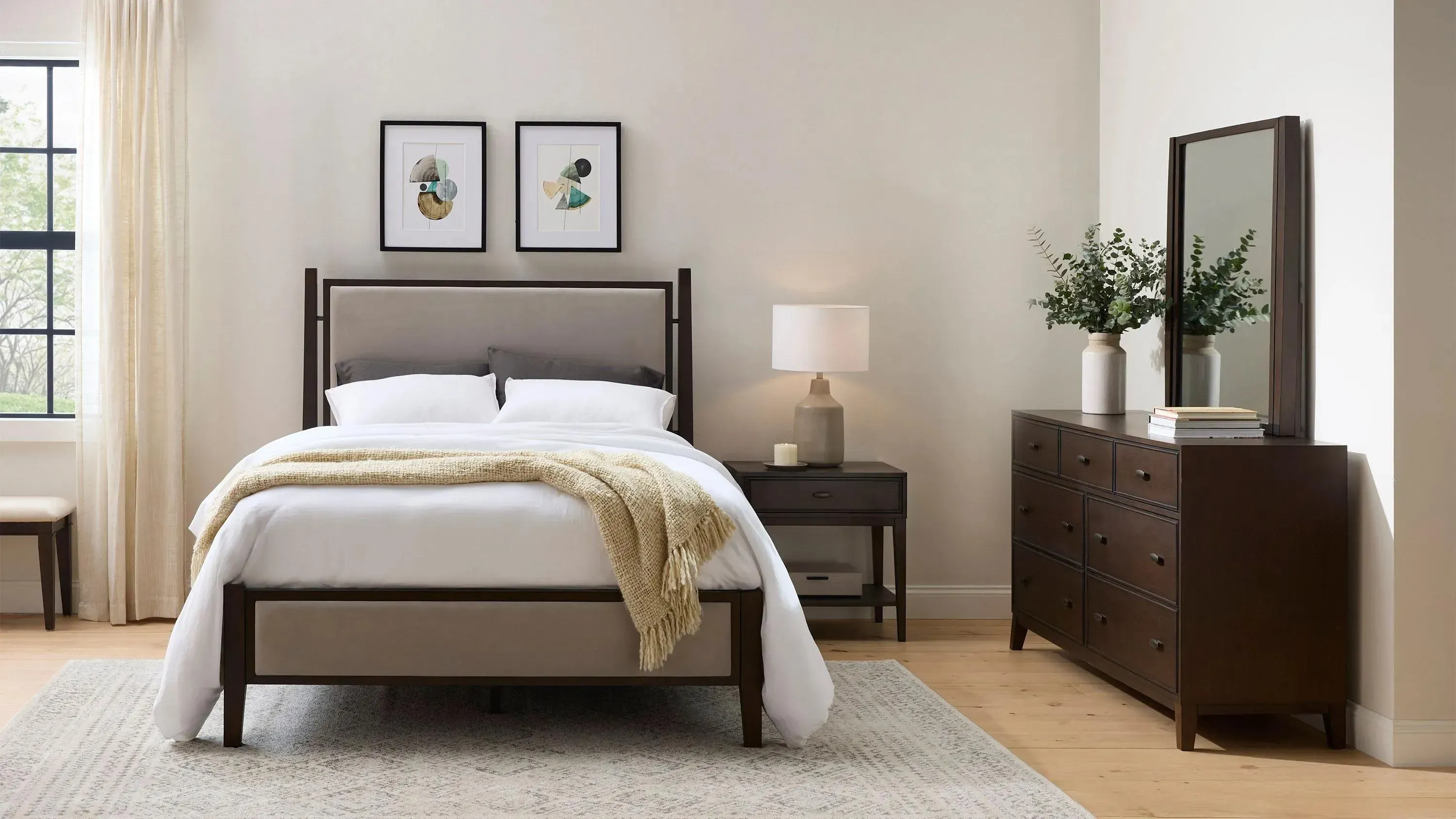 Bainbridge Dresser