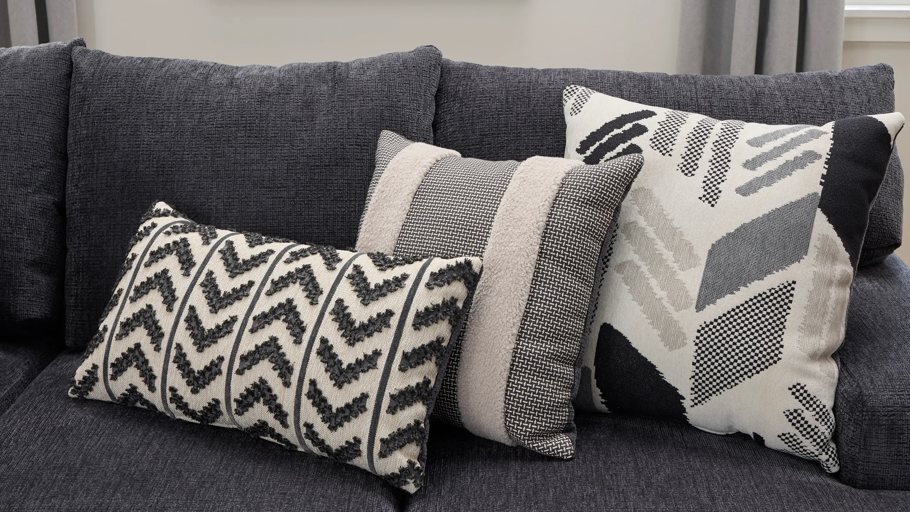 Cooper Right Arm Facing Loveseat | Raymour & Flanigan