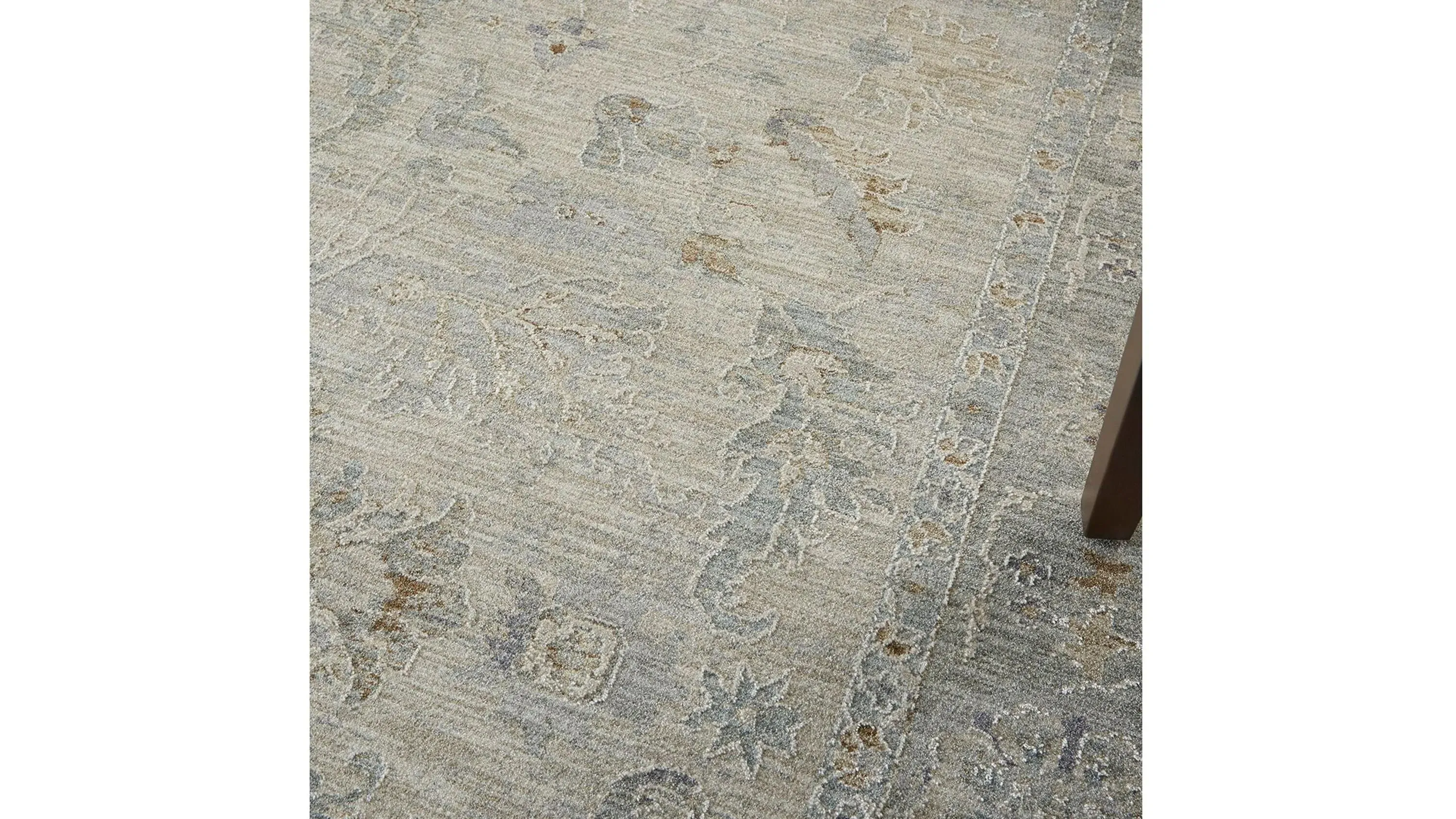 Verona Area Rug | Raymour & Flanigan