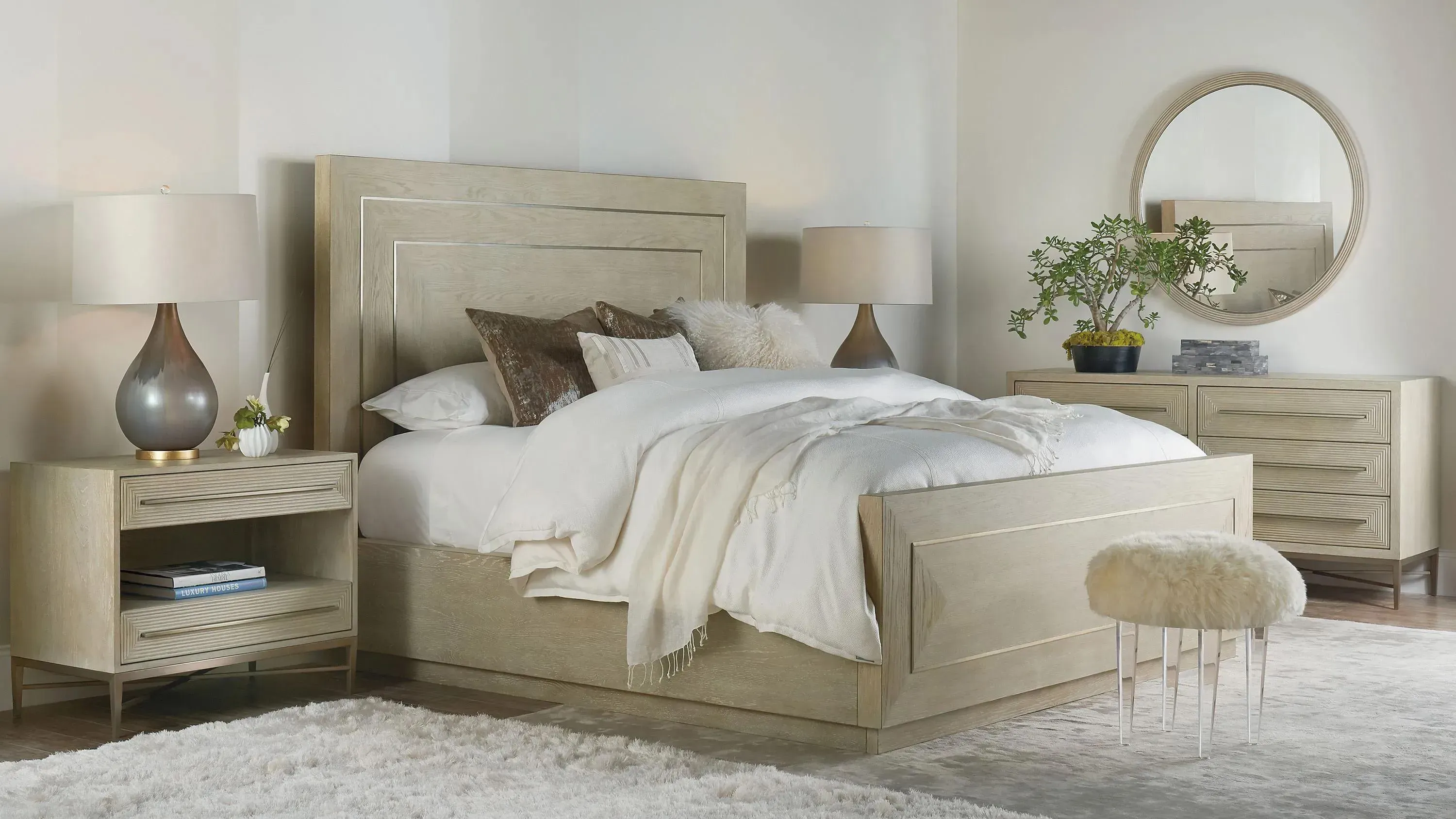 Cascade 4-pc. Queen Panel Bedroom Set | Raymour \u0026 Flanigan, image size:3000x1688