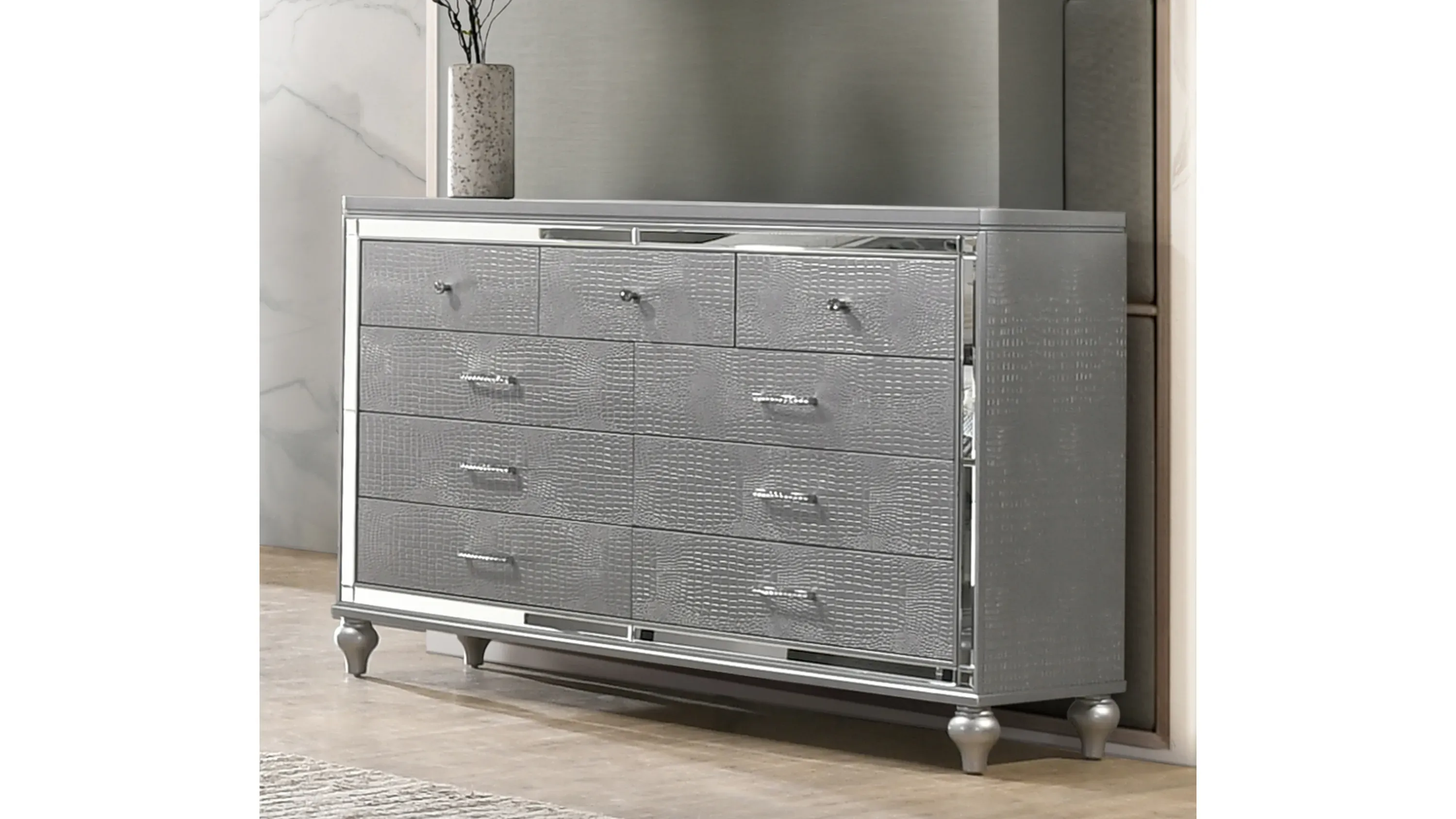Valentino Dresser | Raymour & Flanigan