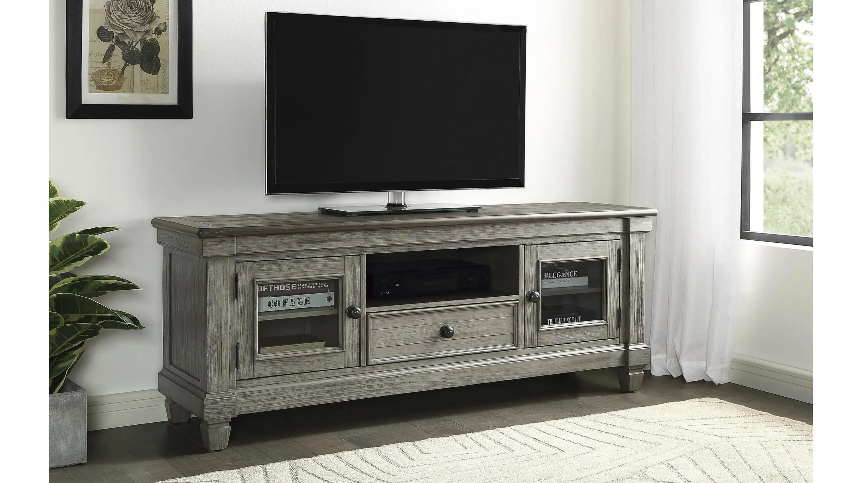☆ゆみ☆ REGAL Lark TV Console | Raymour & Flanigan