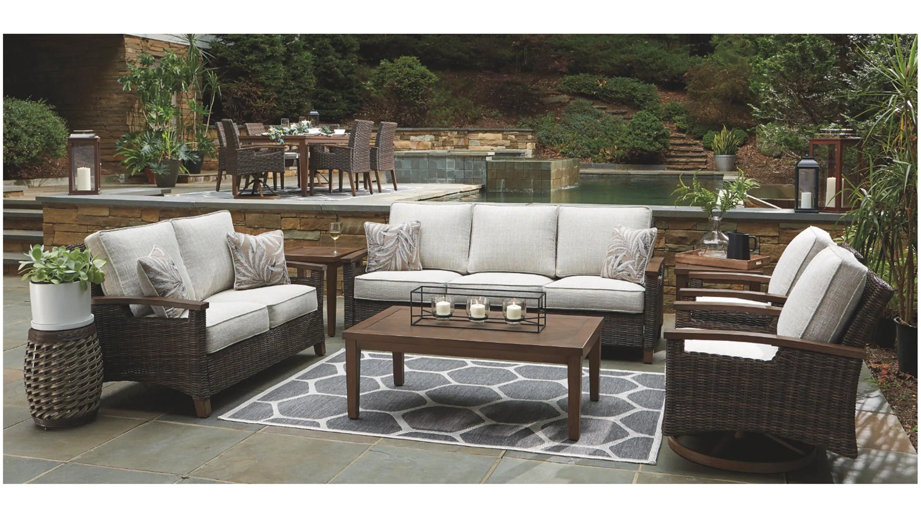 Paradise Trail Outdoor Sofa | Raymour & Flanigan