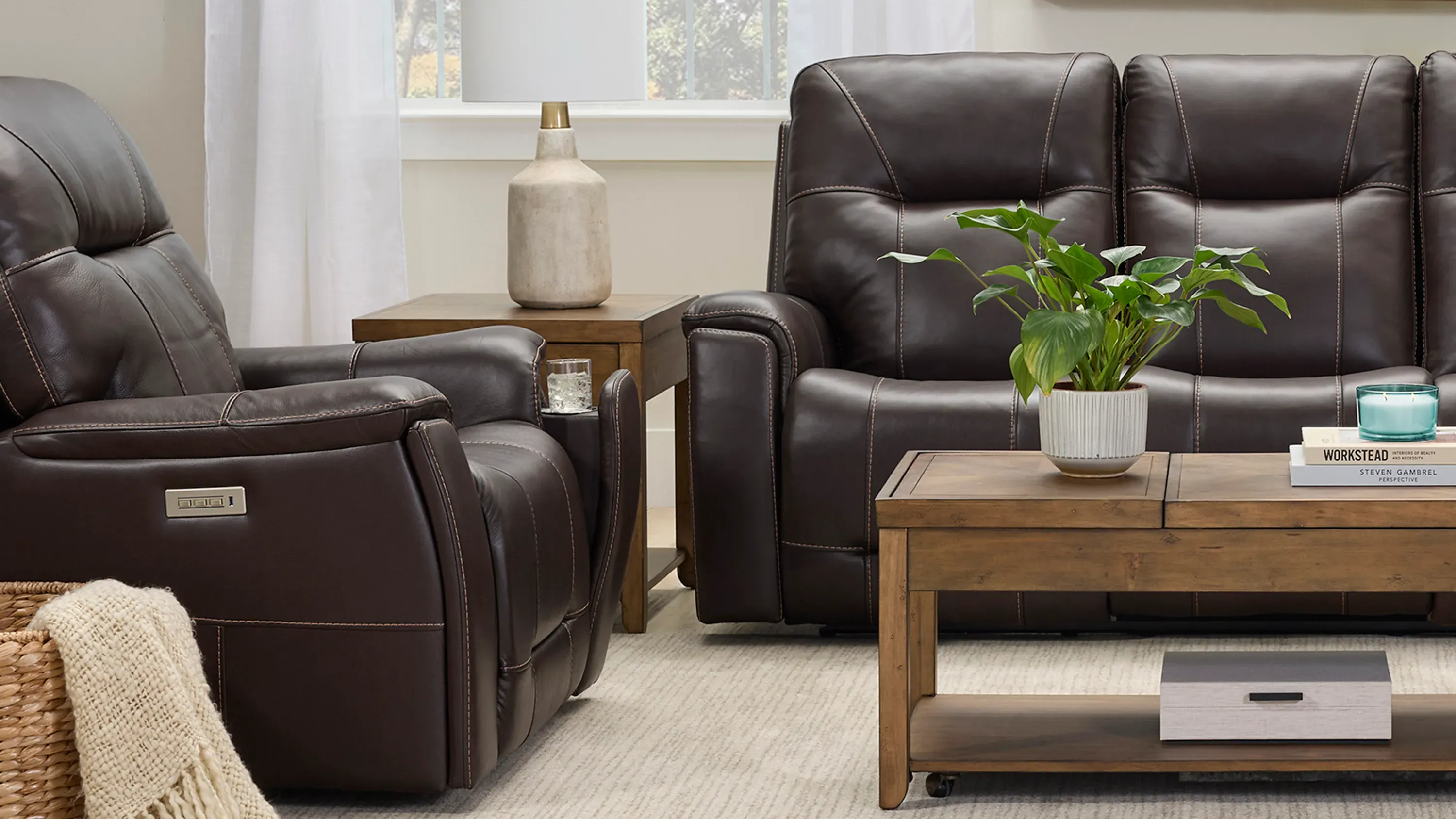 Barnett Leather Layflat Power Recliner w/ Power Headrest and