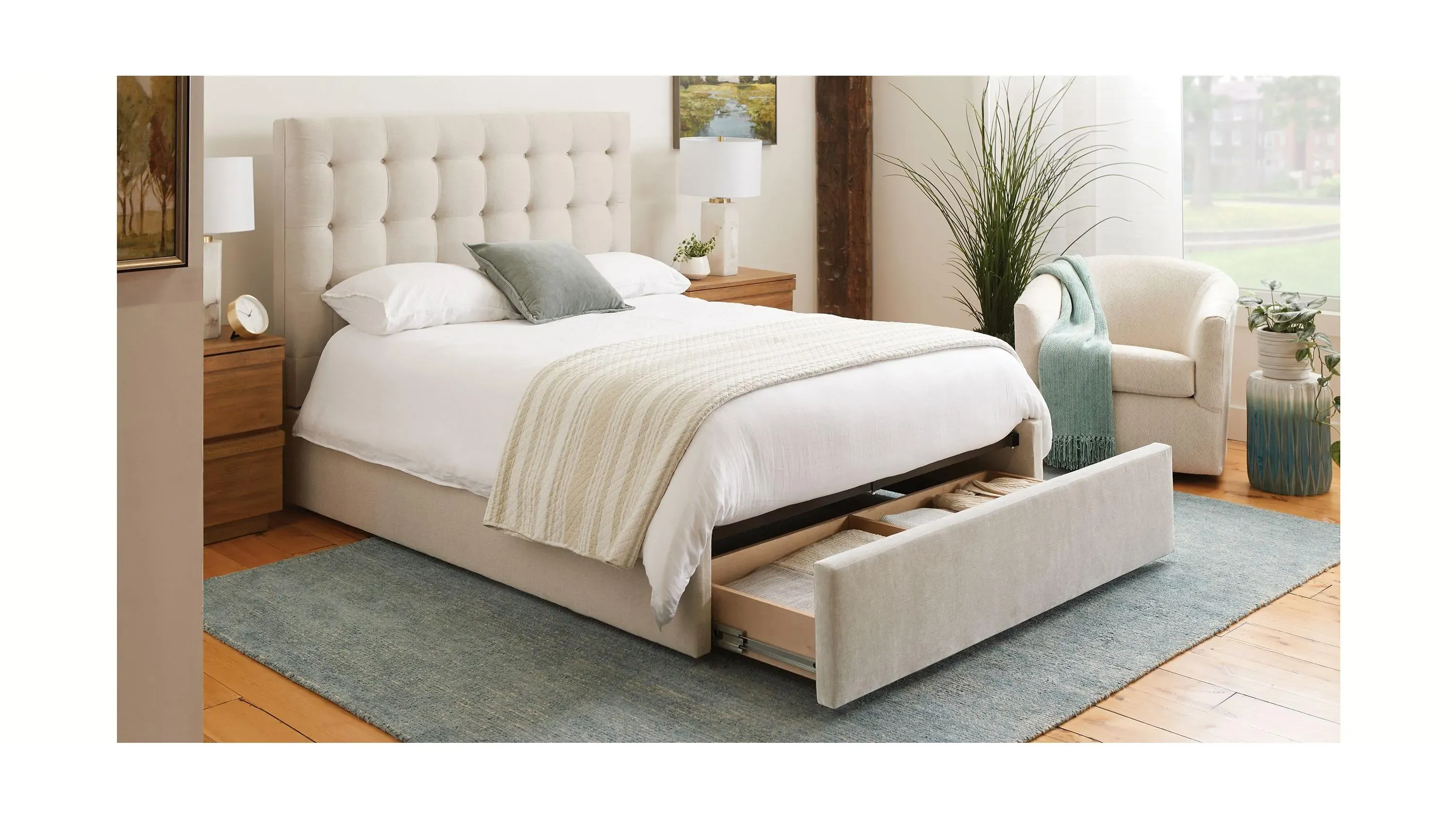 Portia Storage Bed