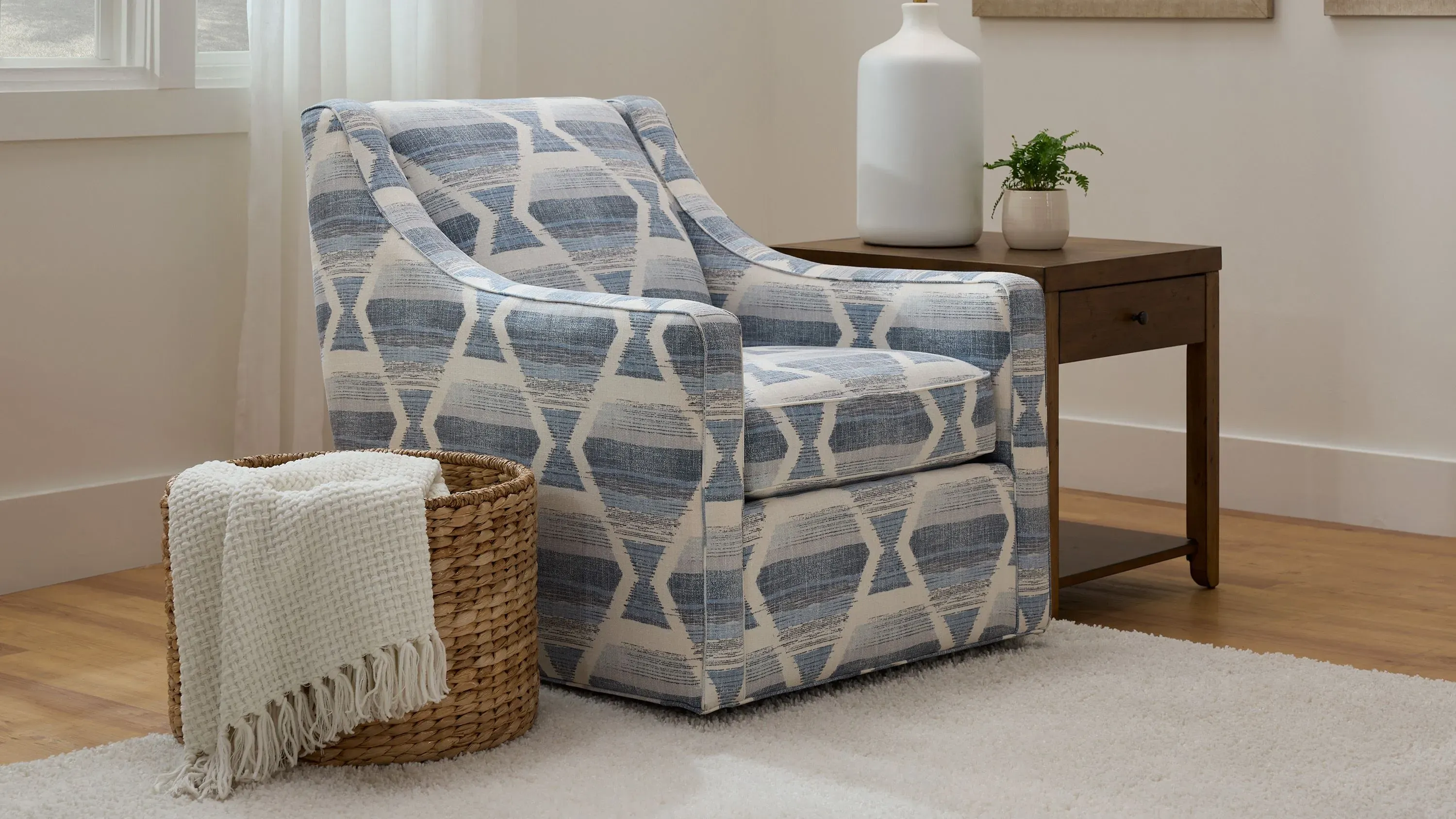 Bayside Accent Chair | Raymour & Flanigan