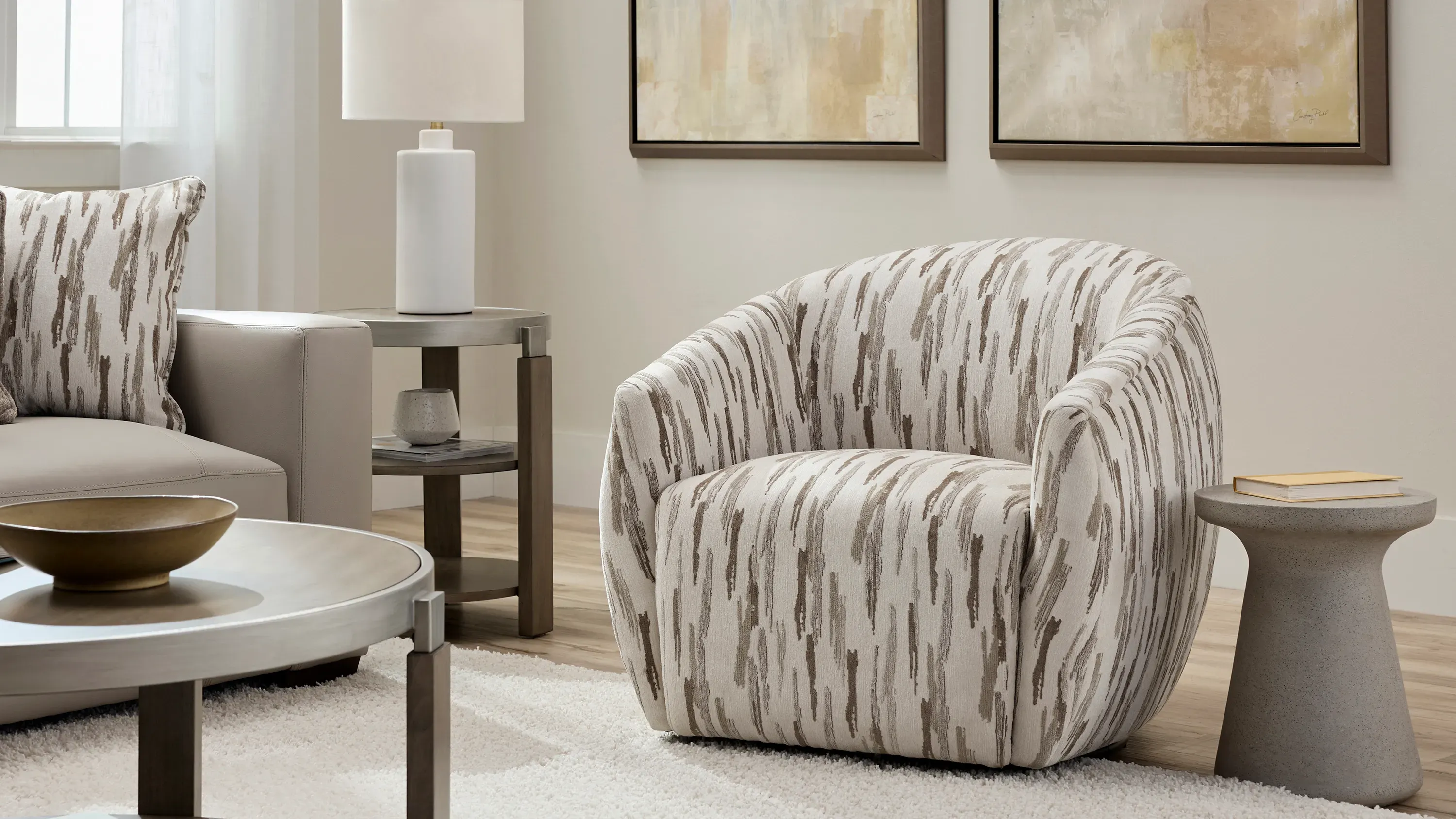 Oaklynn Swivel Chair | Raymour & Flanigan