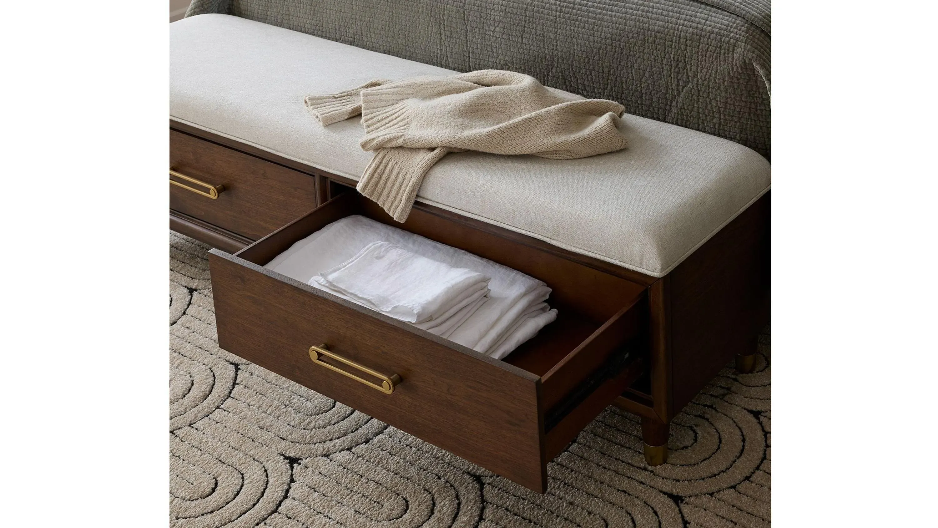 Lindsay Bed