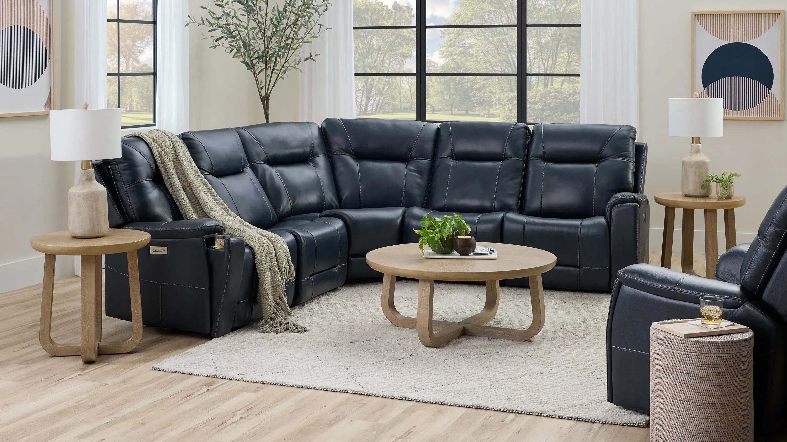 Barnett 5-pc. Power Sectional | Raymour & Flanigan