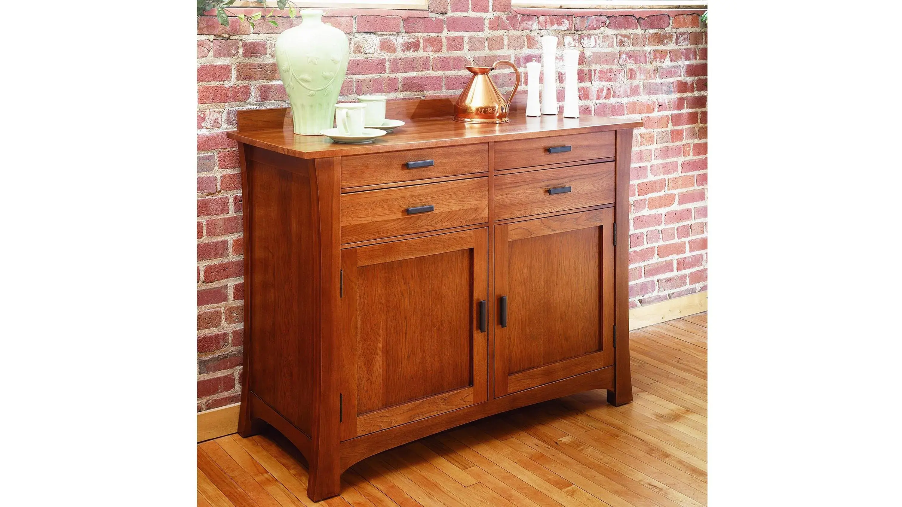 Cattail Bungalow Server - Thumbnail 2