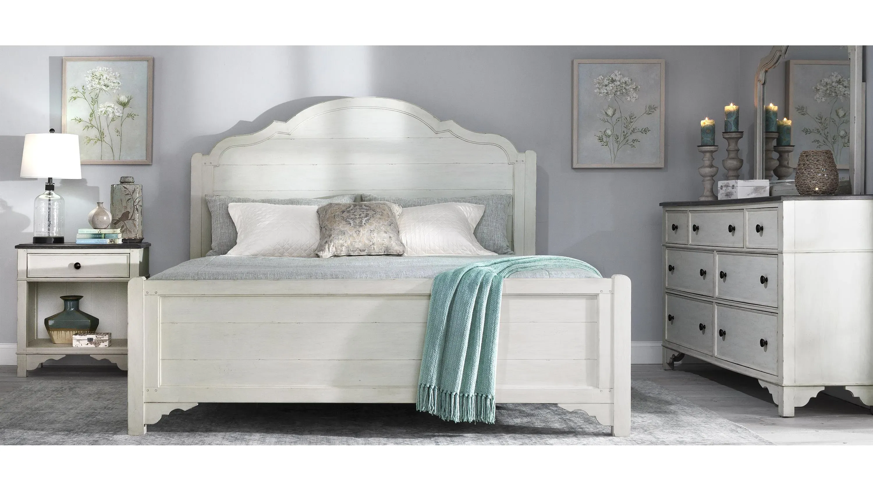 Colette 4-pc. Bedroom Set | Raymour & Flanigan
