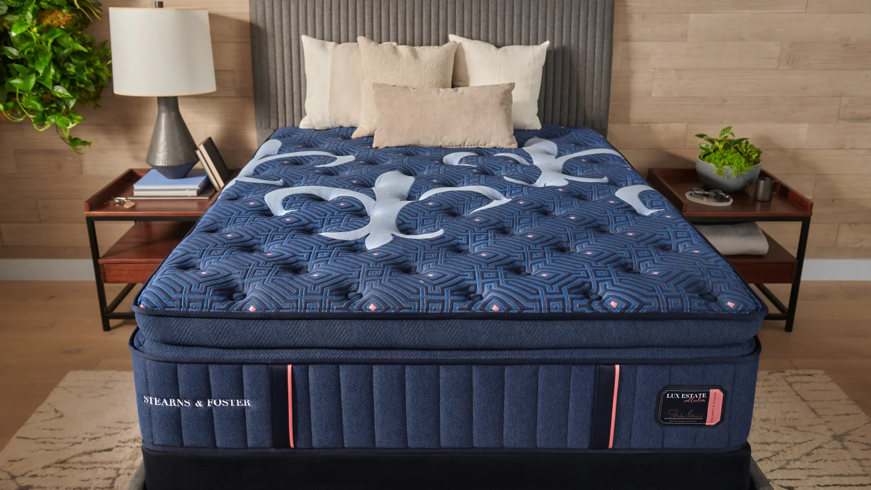 Stearns Foster Lux Estate Elite Medium Pillowtop Mattress