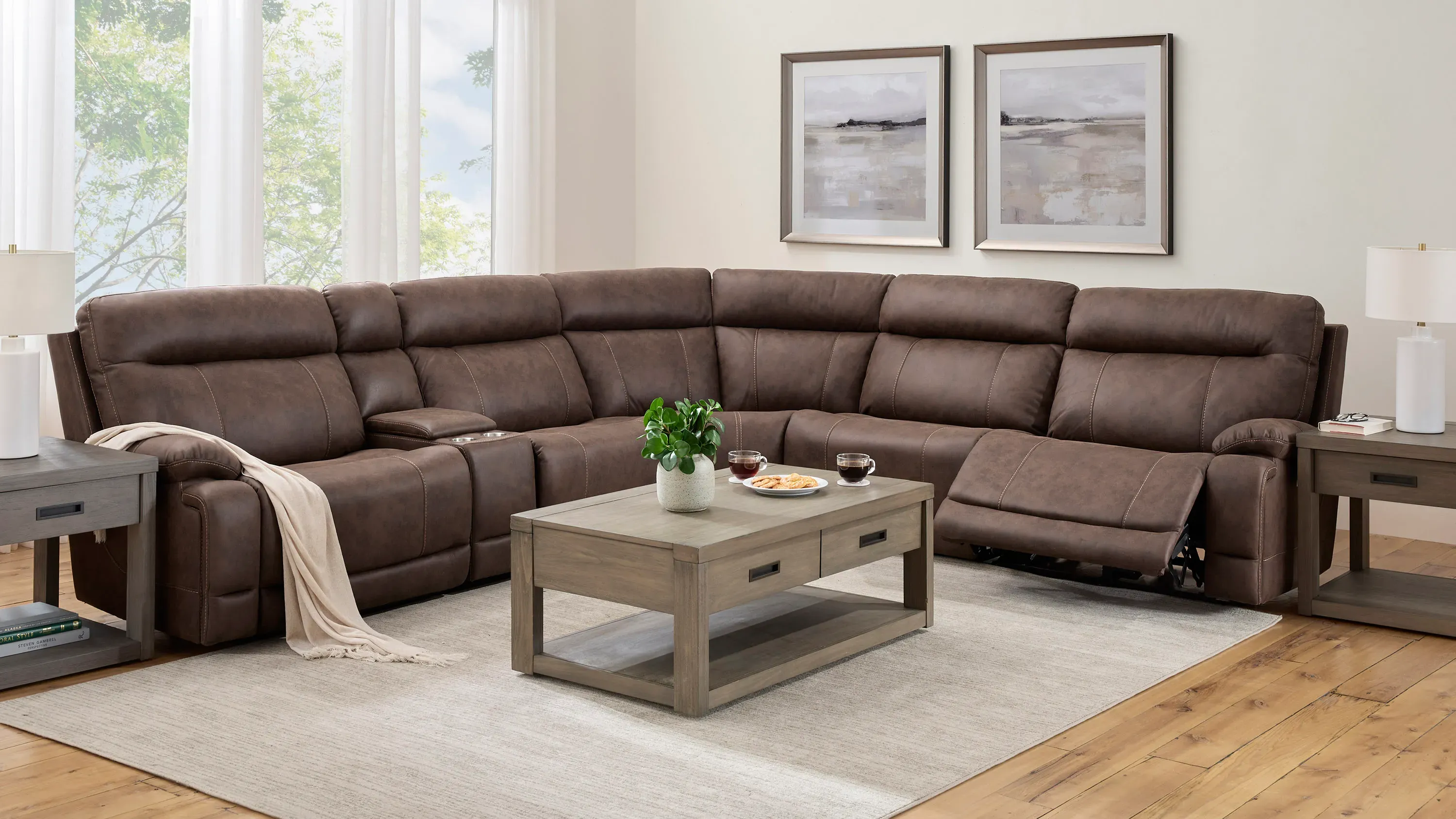Gates Right Arm Facing Dual Power Recliner | Raymour & Flanigan