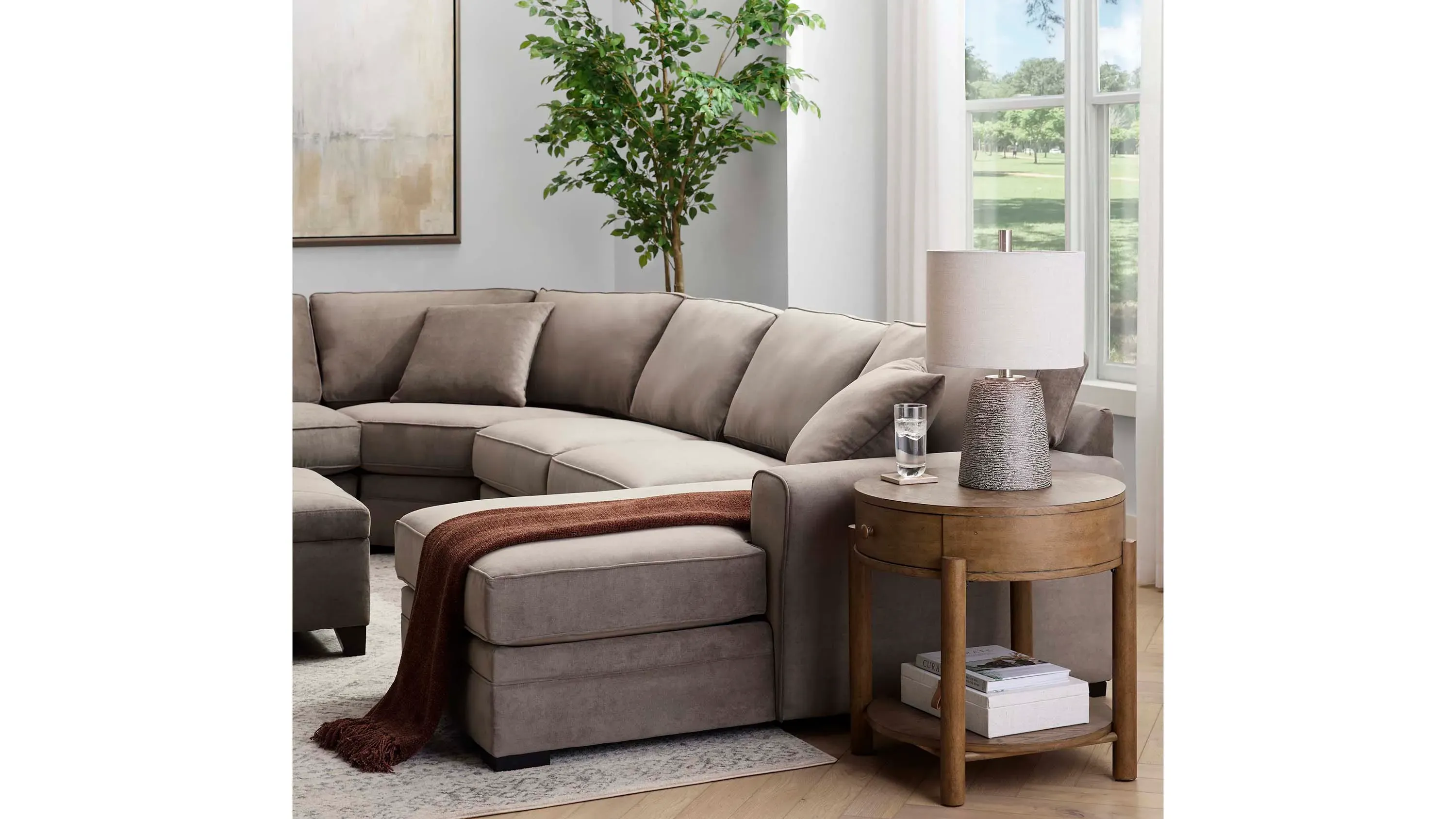 Artemis II 5-pc. Sectional
