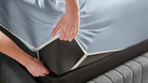 Tempur-Breeze Cooling Split Cal King Sheet Set Cal King King Product_Image_Carousel