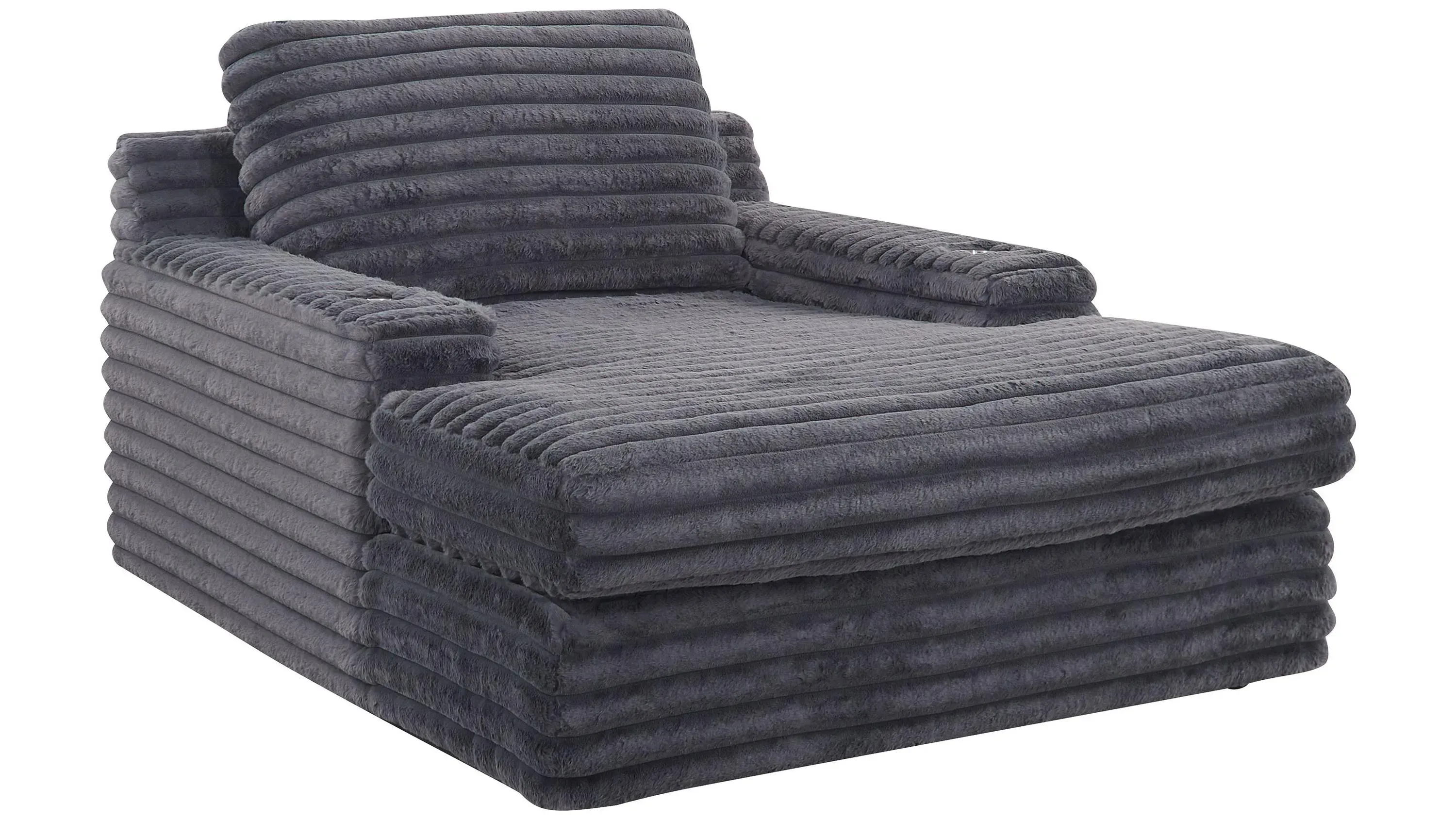 Woolly Small Chaise w/ Dual Cup Holders and USB Port