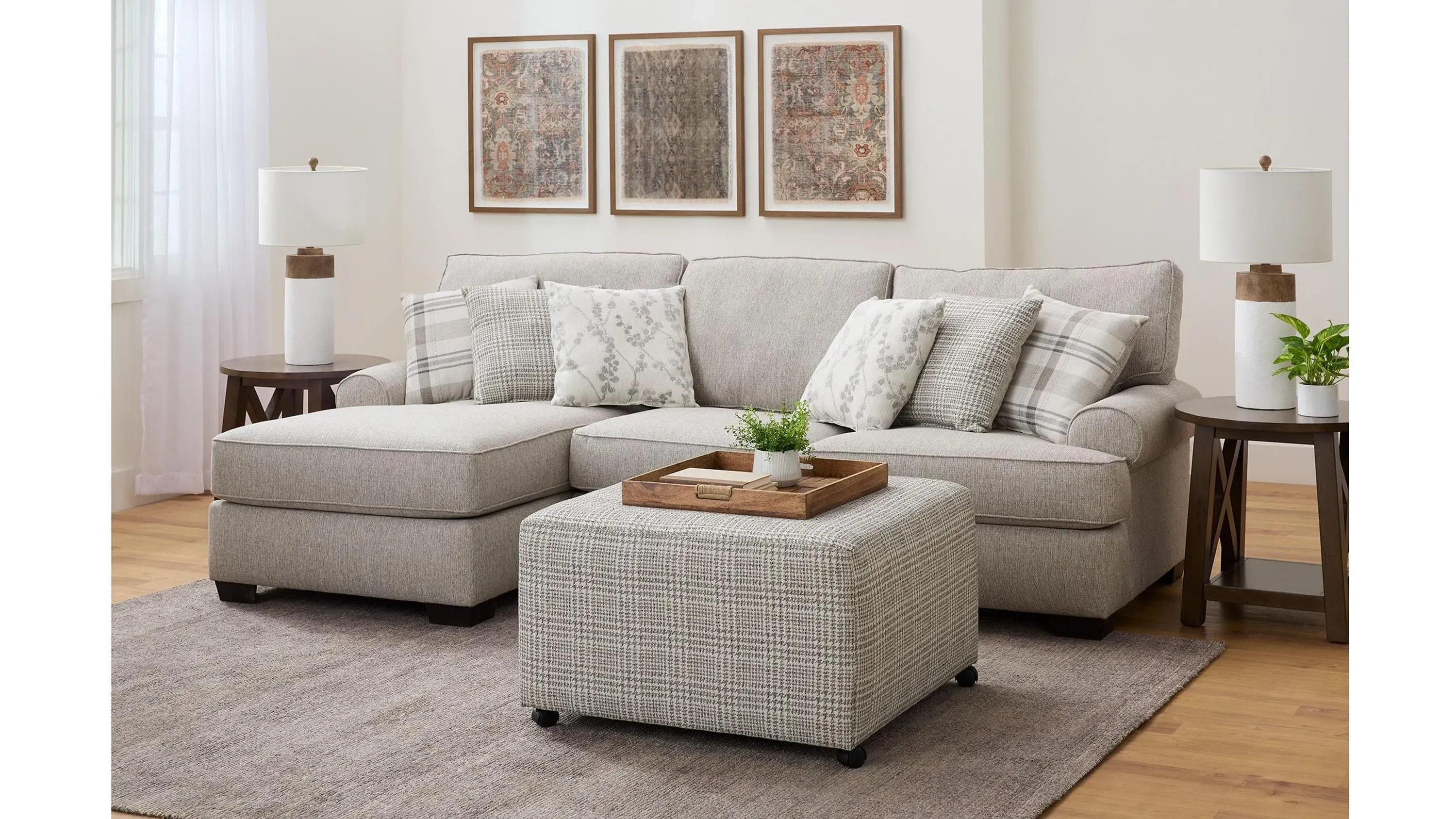 Suzanne Cocktail Ottoman | Raymour & Flanigan