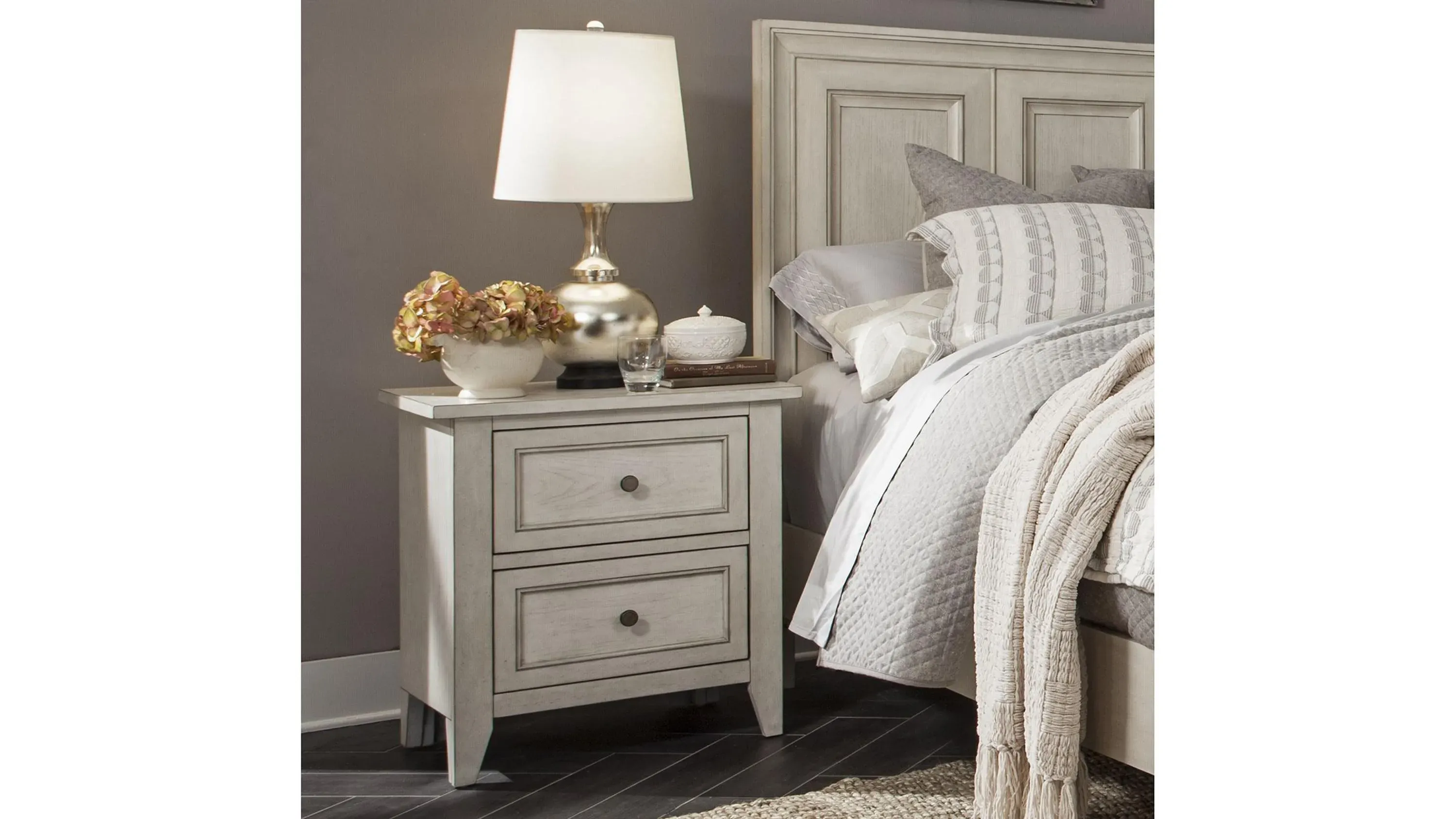 Raelynn Nightstand | Raymour & Flanigan