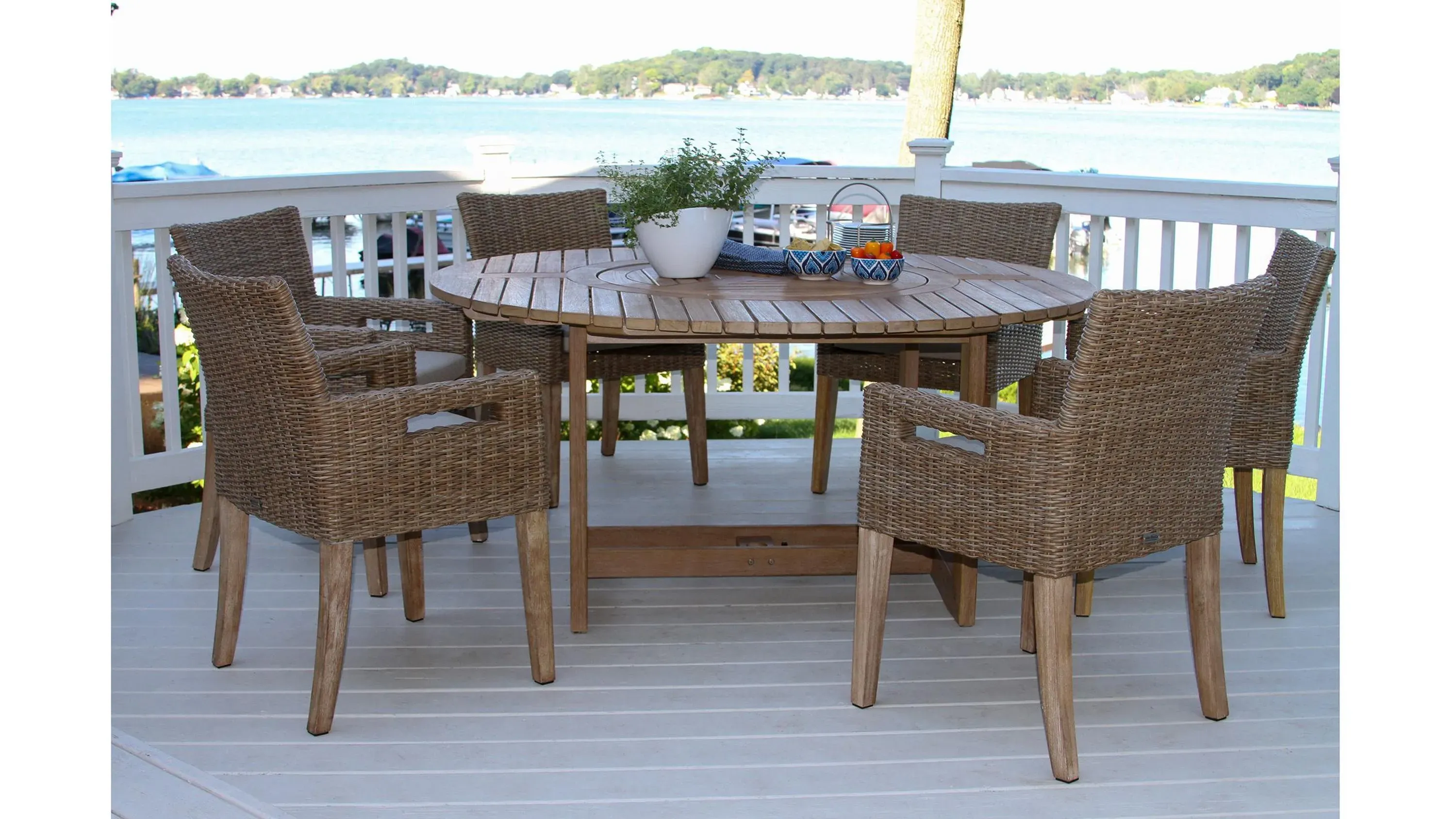 Nautical 7-pc. Lazy Susan Table with Wicker Chairs