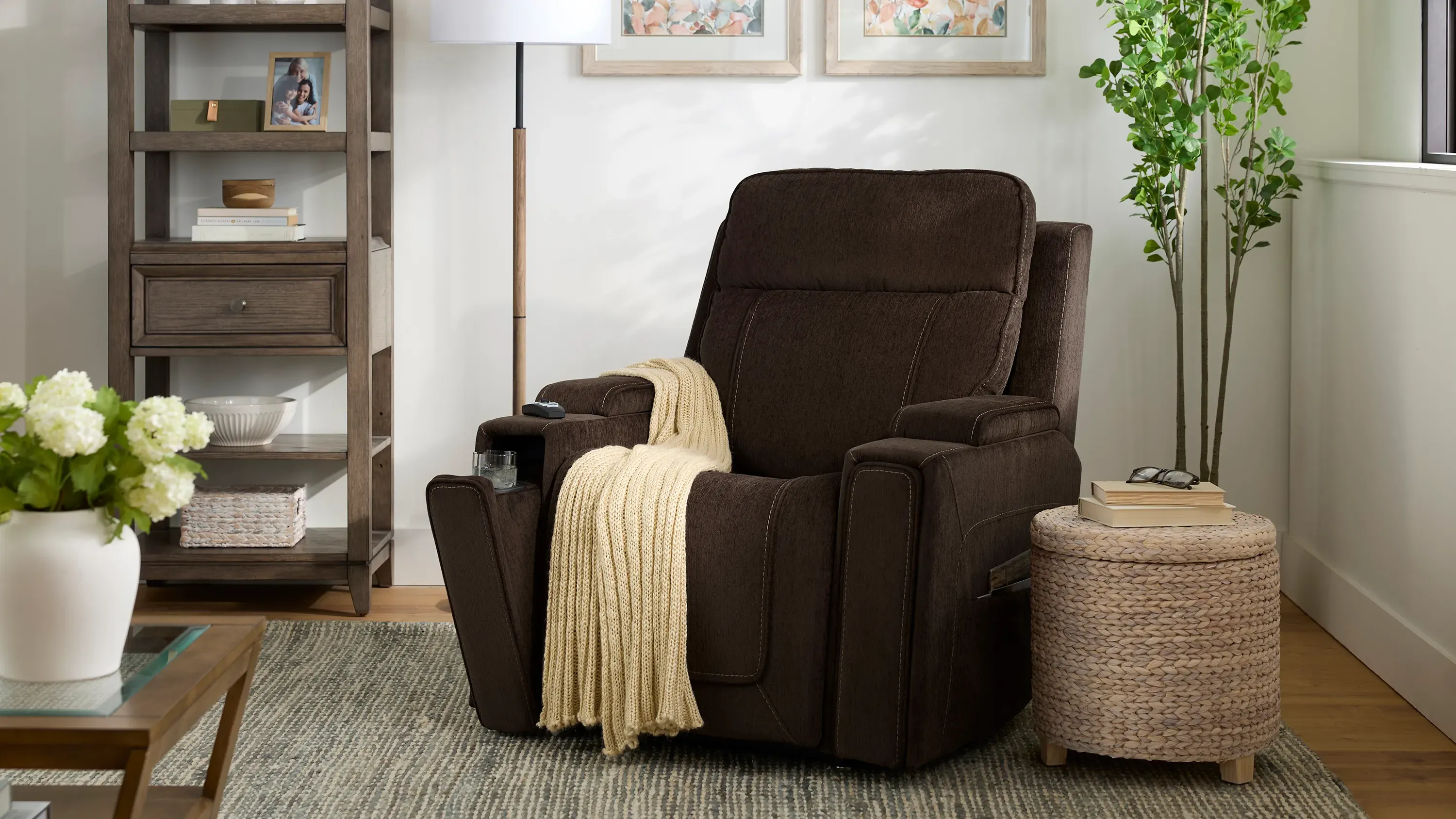 Nebula Zero Gravity Triple Power Lift Recliner w/ Immersive Audio