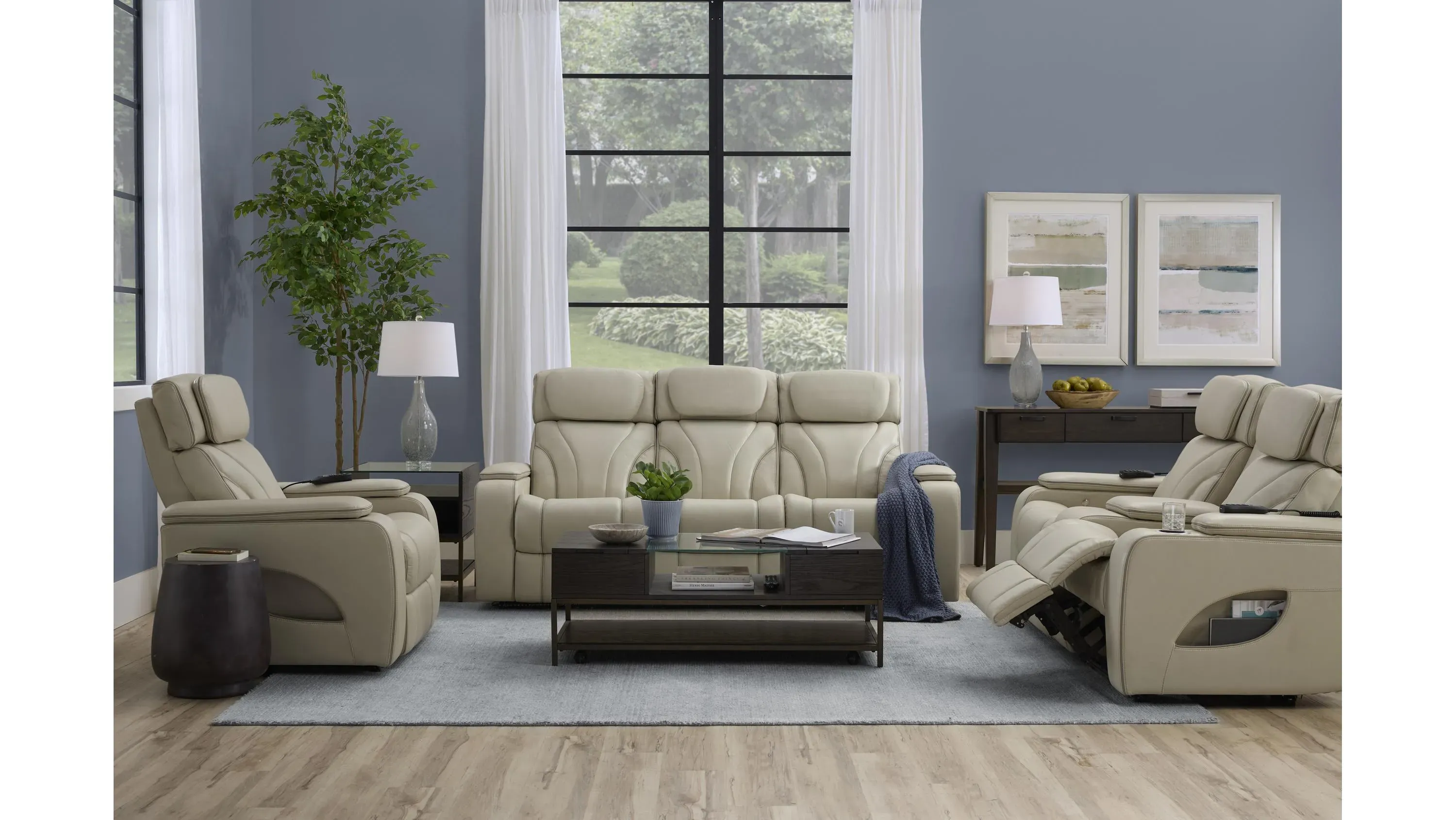 Avis Zero Gravity Power Recliner w/ Power Headrest, Heat and