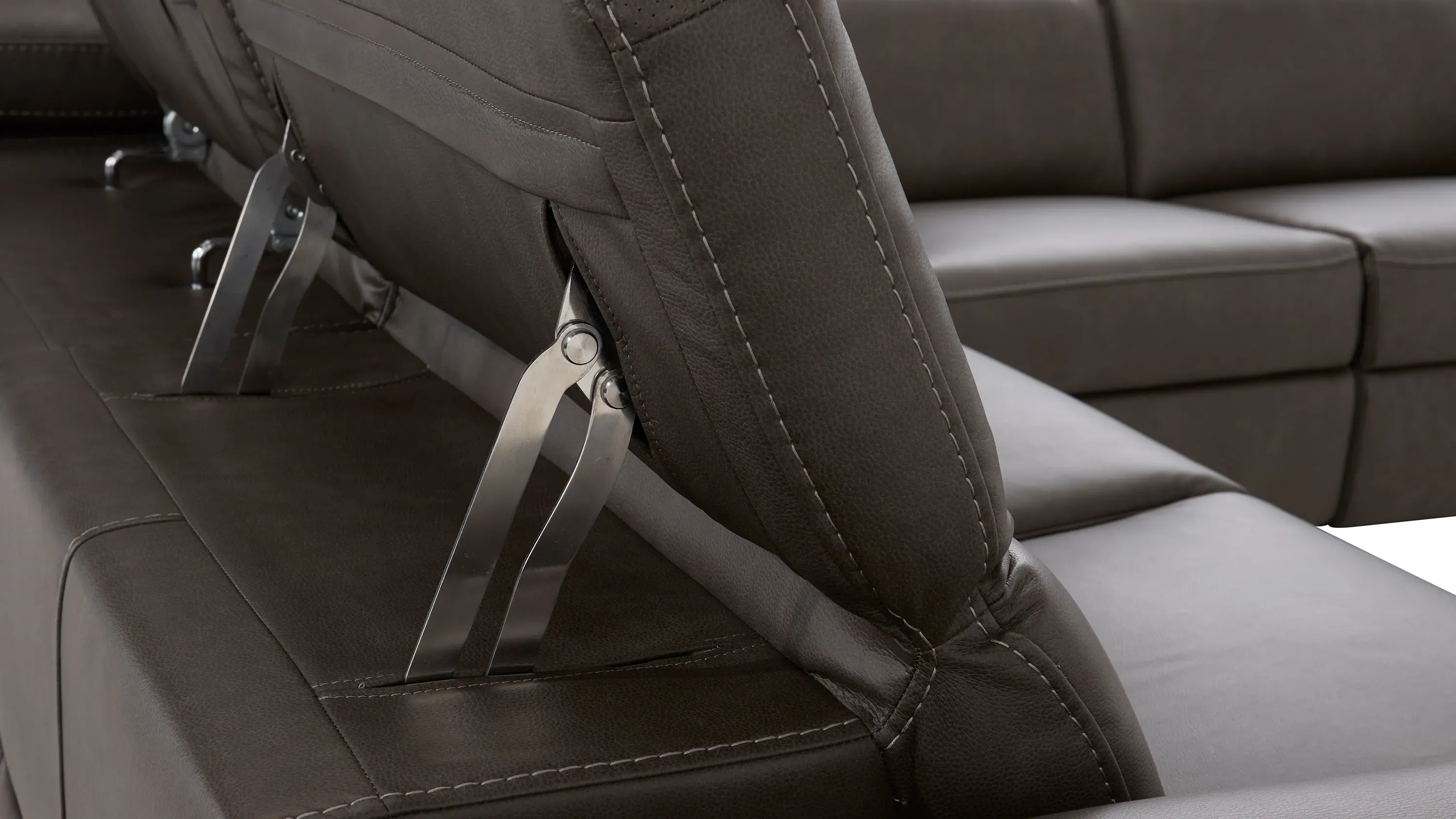 Orion 6-pc. Dual Power Media Sectional w/ Speaker Headrest