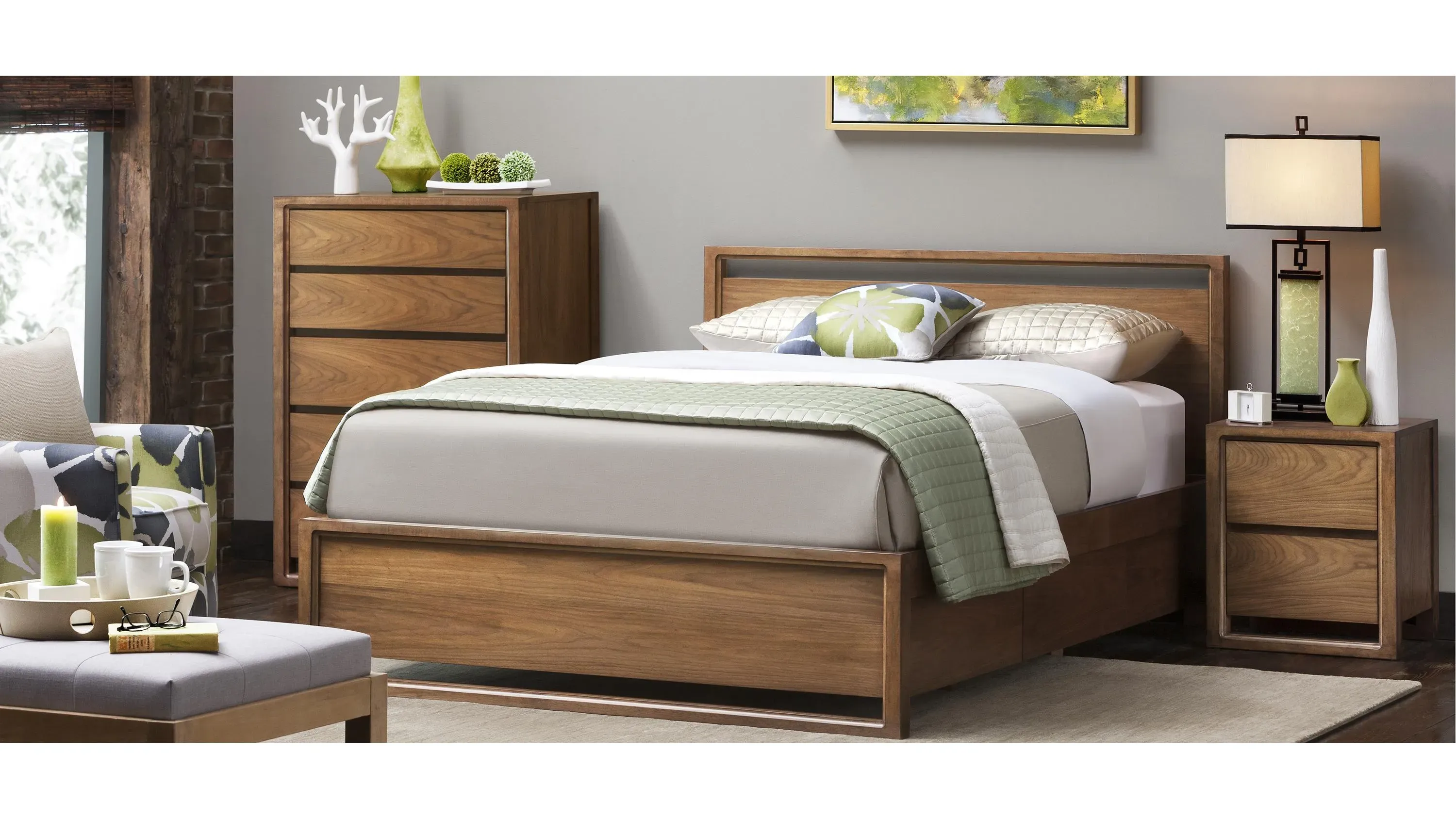Aversa Platform Bed