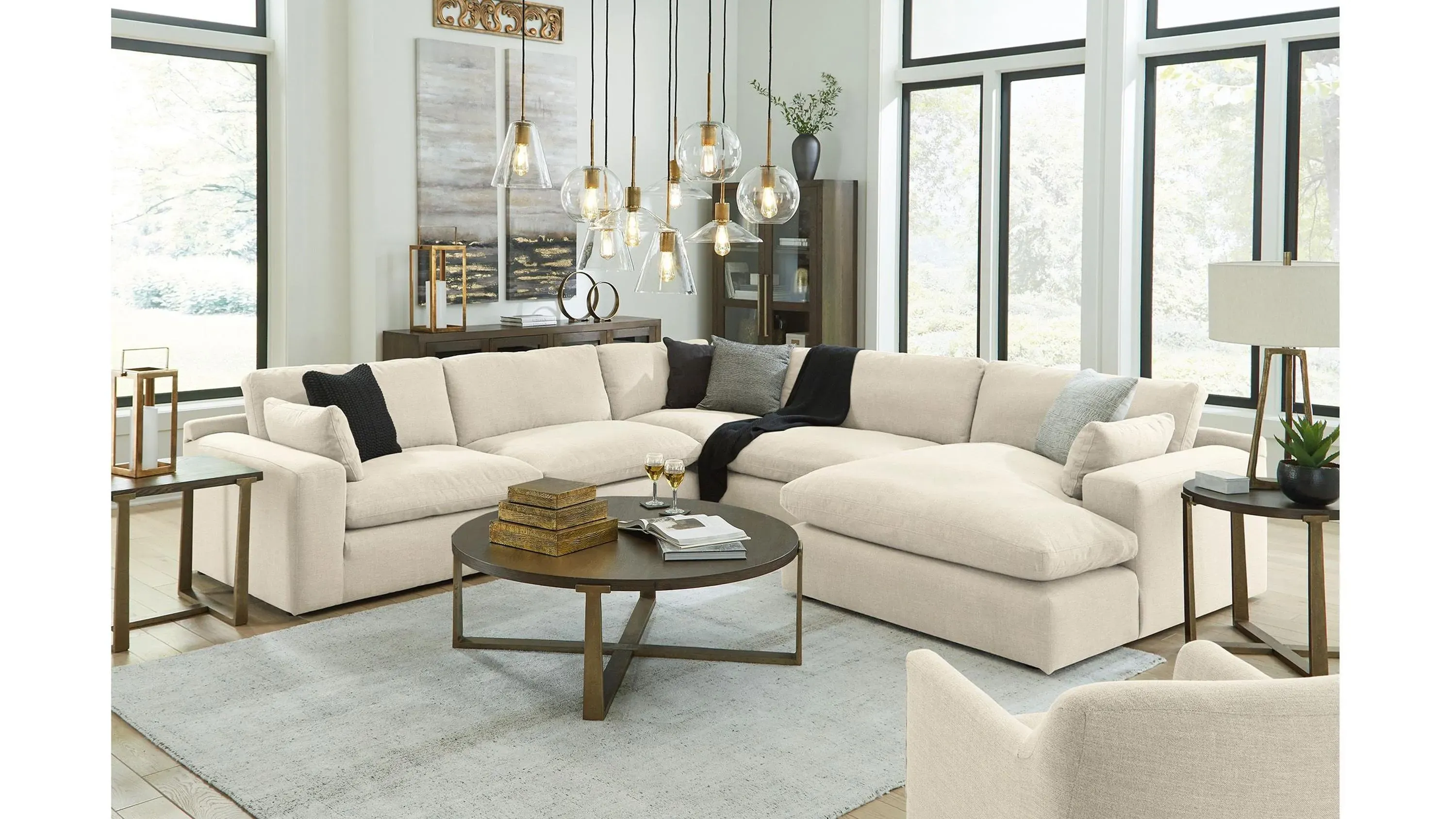 Elyza 5-pc. Sectional with Chaise
