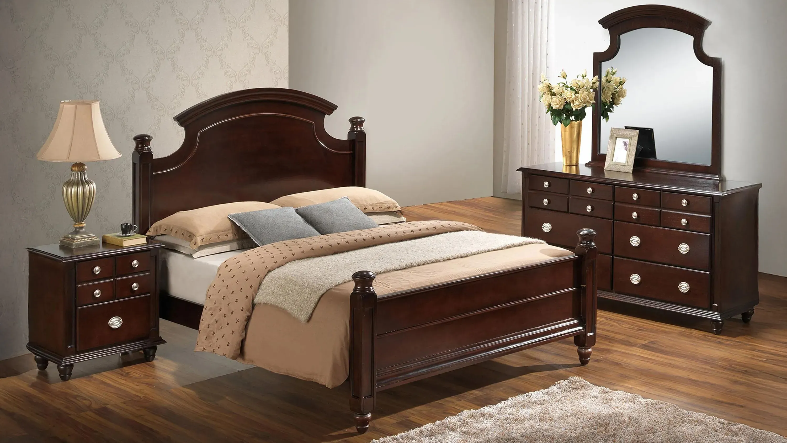 Summit 4-pc. Post Bedroom Set | Raymour & Flanigan