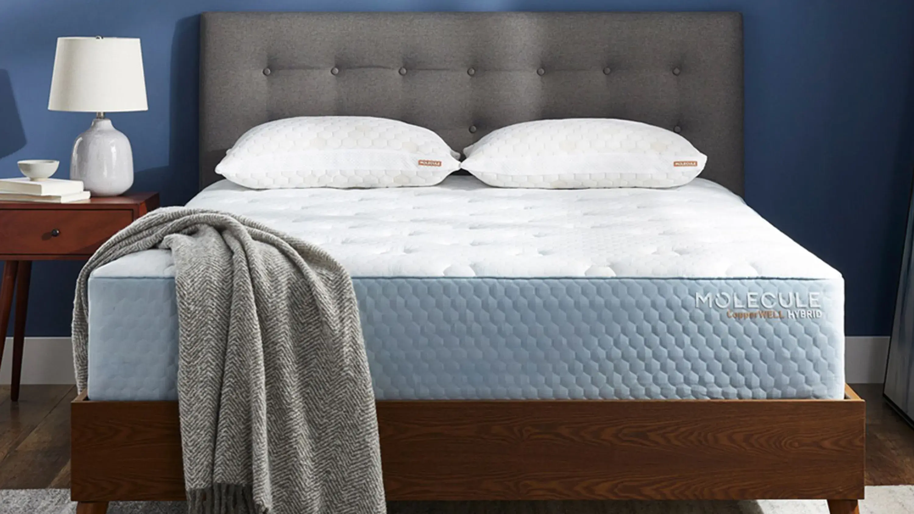 MOLECULE CopperWELL Hybrid Mattress - Thumbnail 4