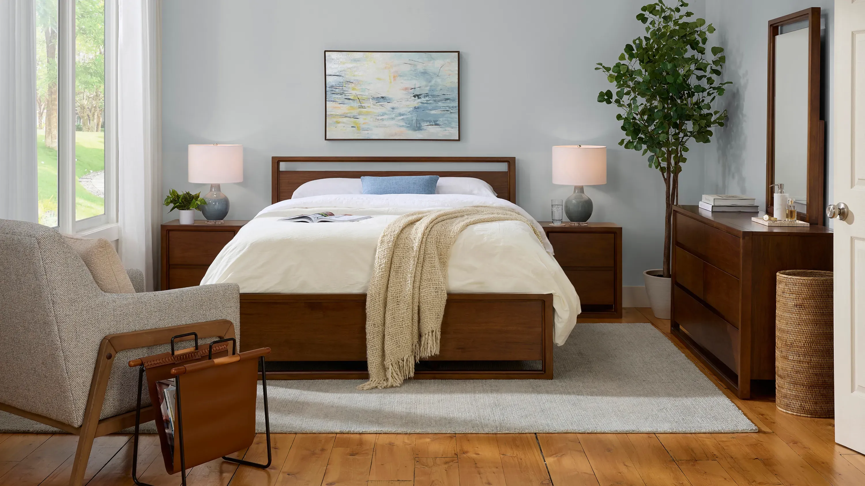 Aversa 4-pc. Platform Storage Bedroom Set | Raymour & Flanigan