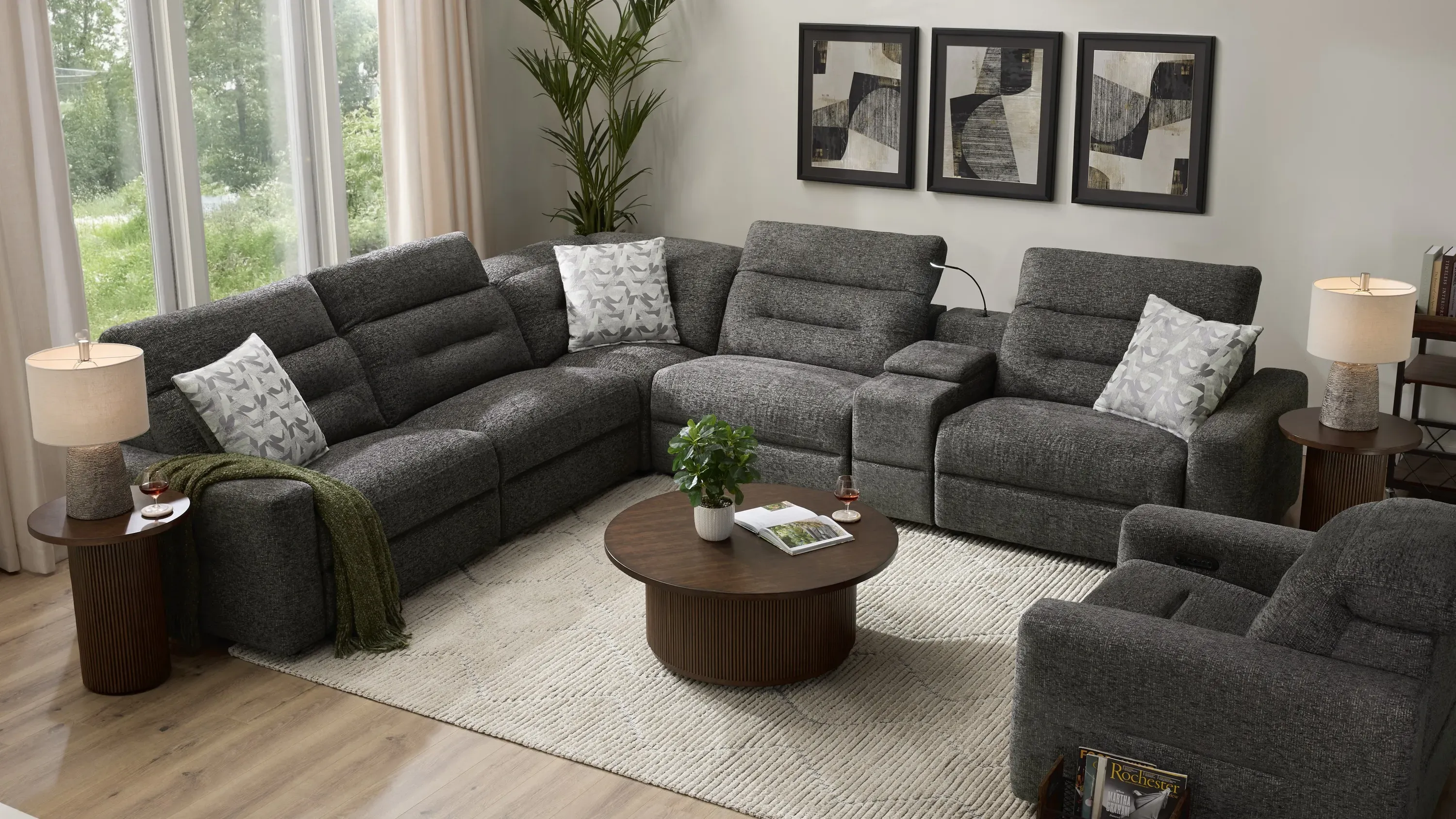 Theo Coffee Table w/ Casters | Raymour & Flanigan