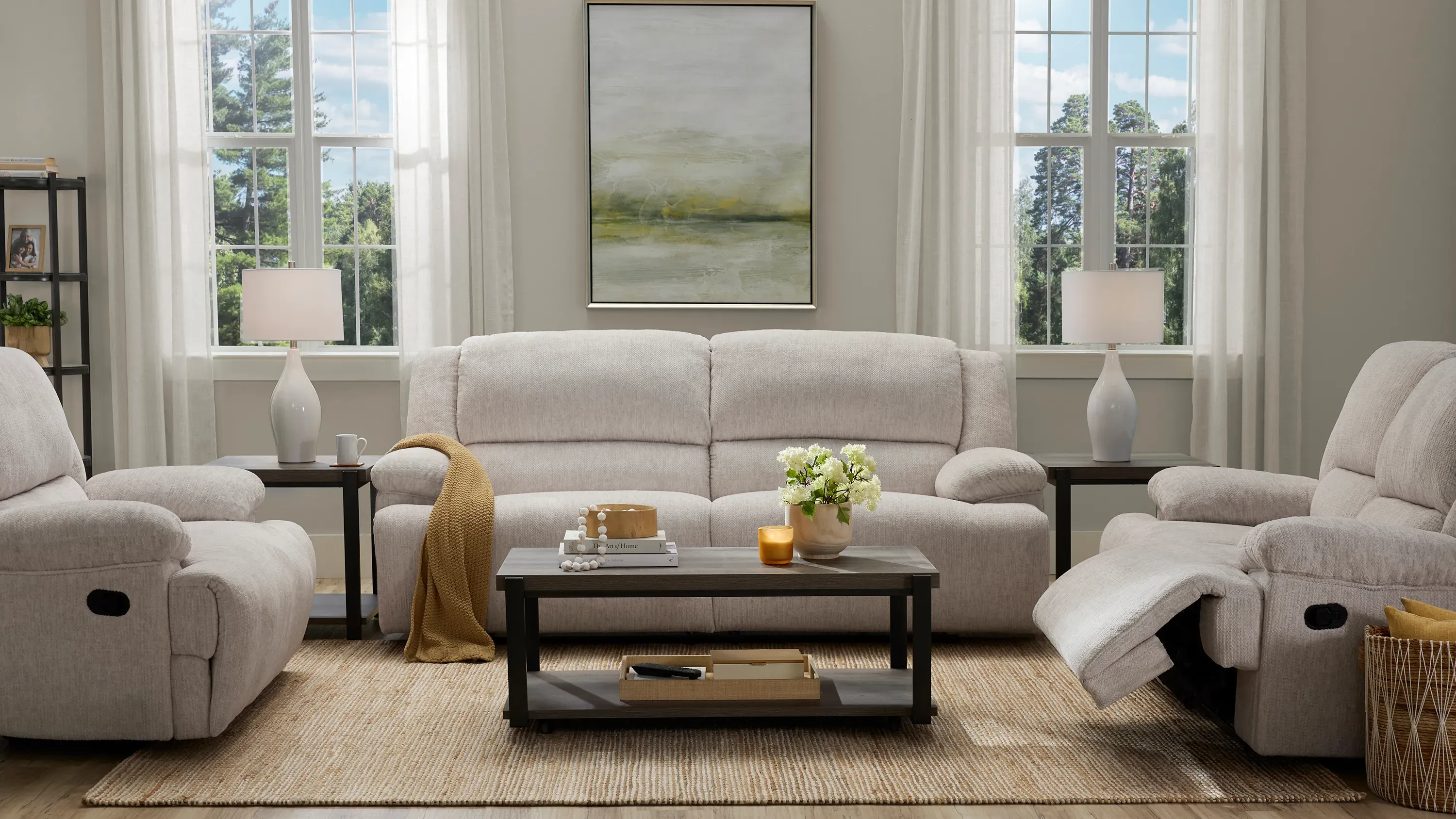 Colburn Manual Recliner | Raymour & Flanigan