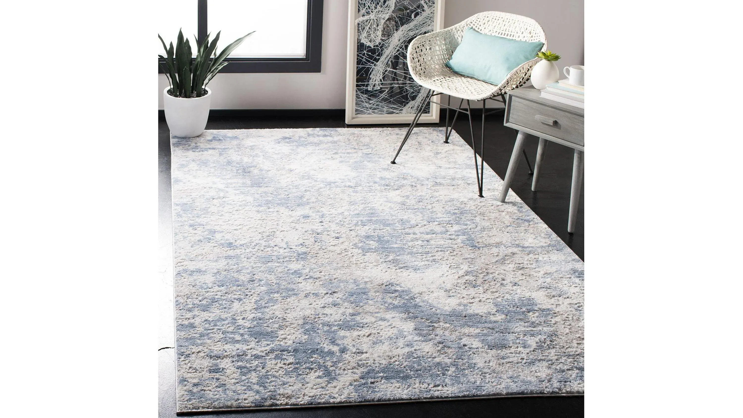 Amelia Area Rug