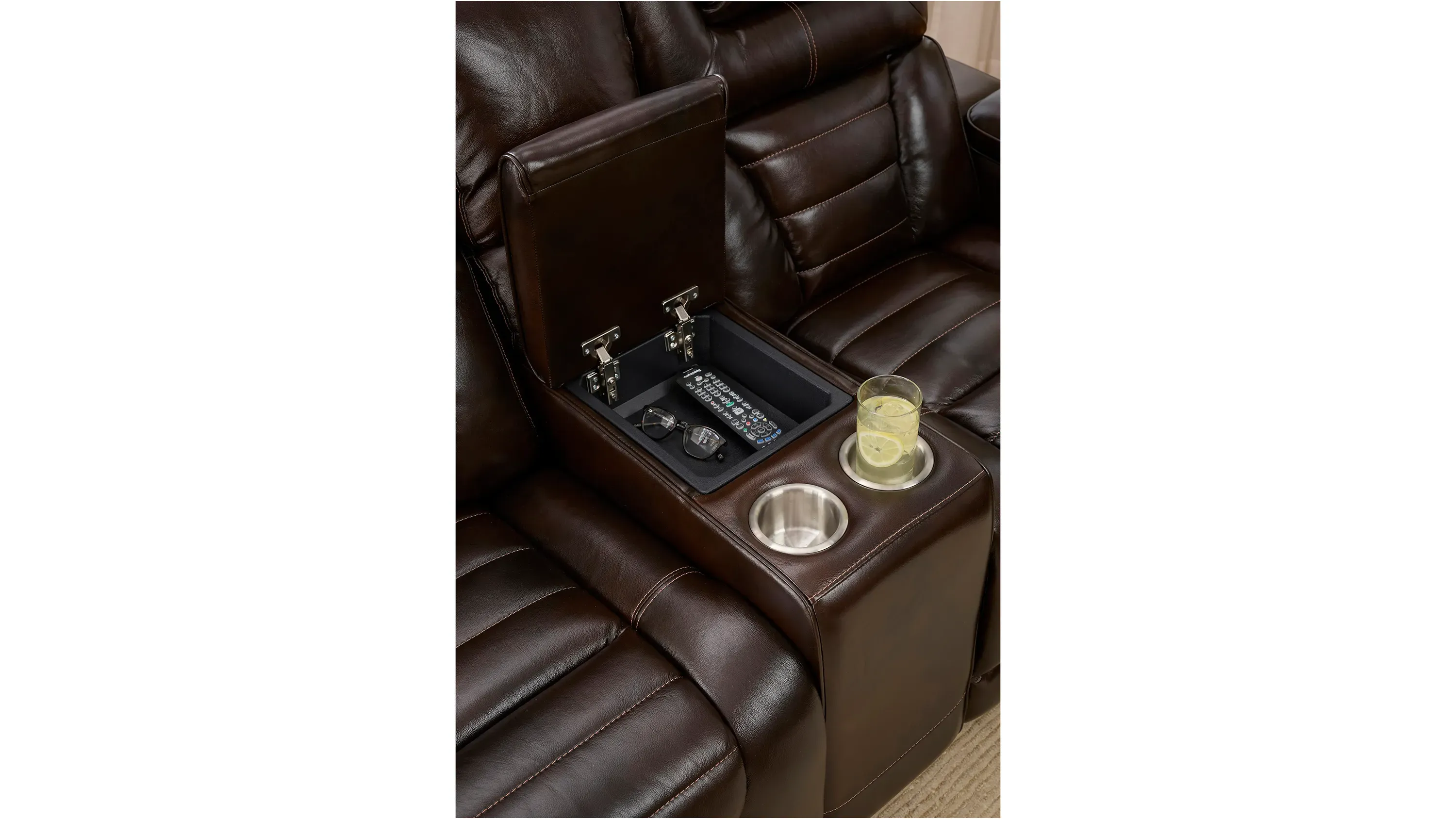 Othello Power Sofa w/Power Headrest | Raymour & Flanigan