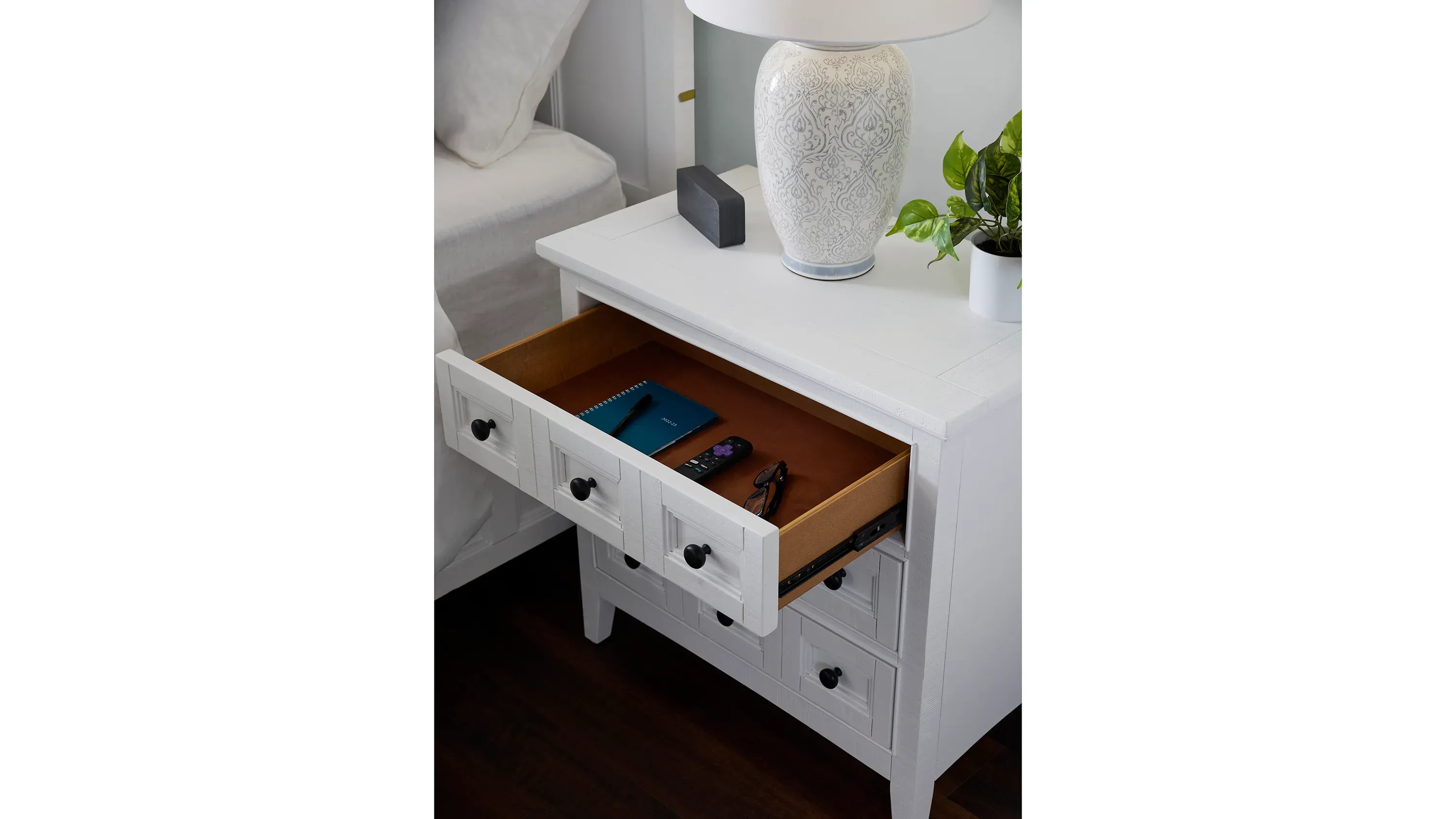 Ivy Ridge Nightstand | Raymour & Flanigan