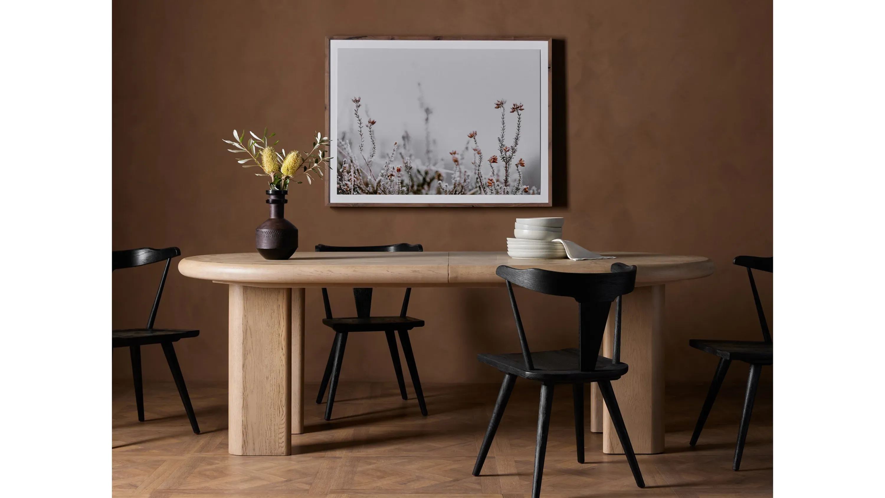 Jaylen Dining Table
