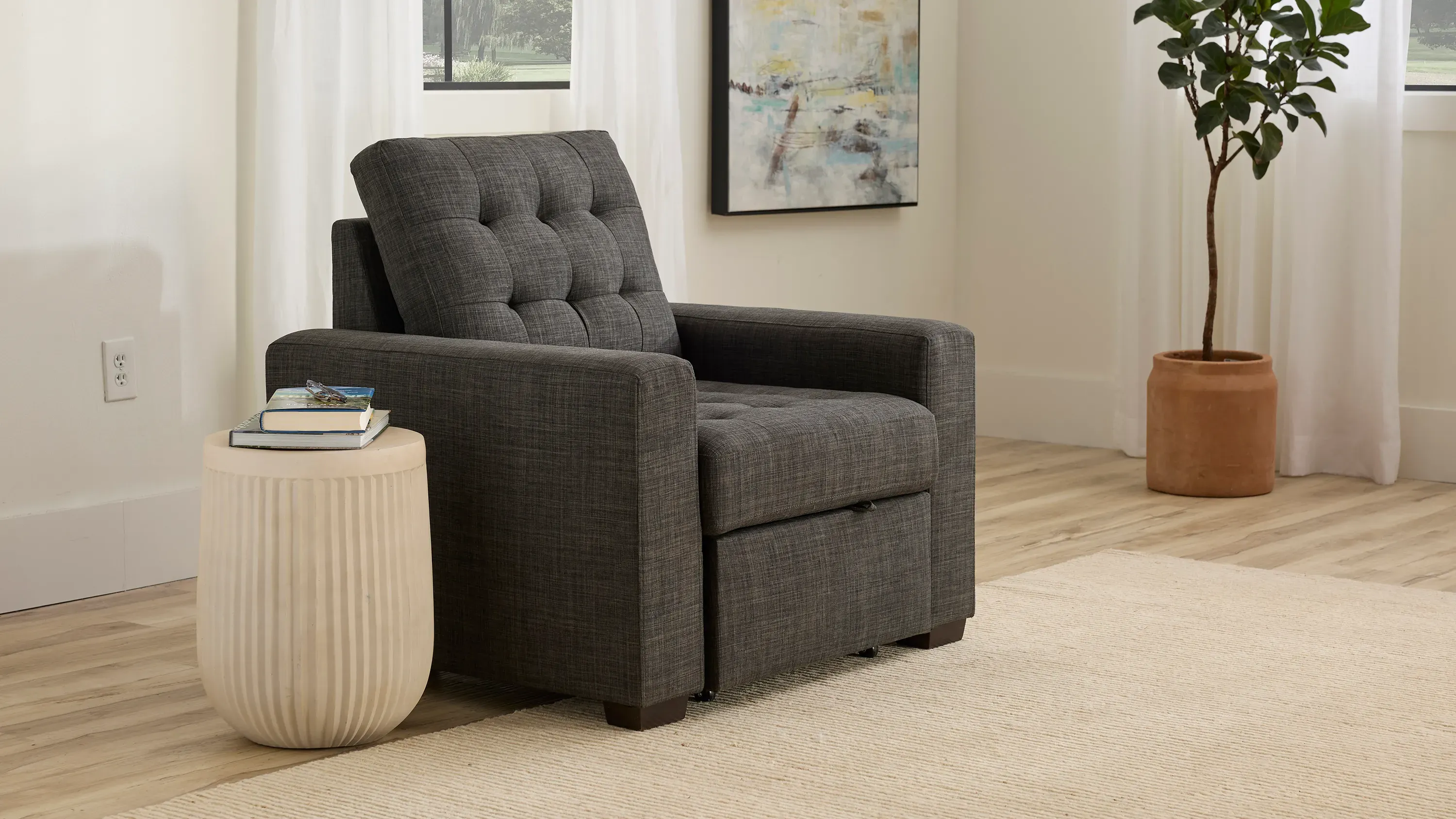 Brynn Chair w/ Pull Out Ottoman