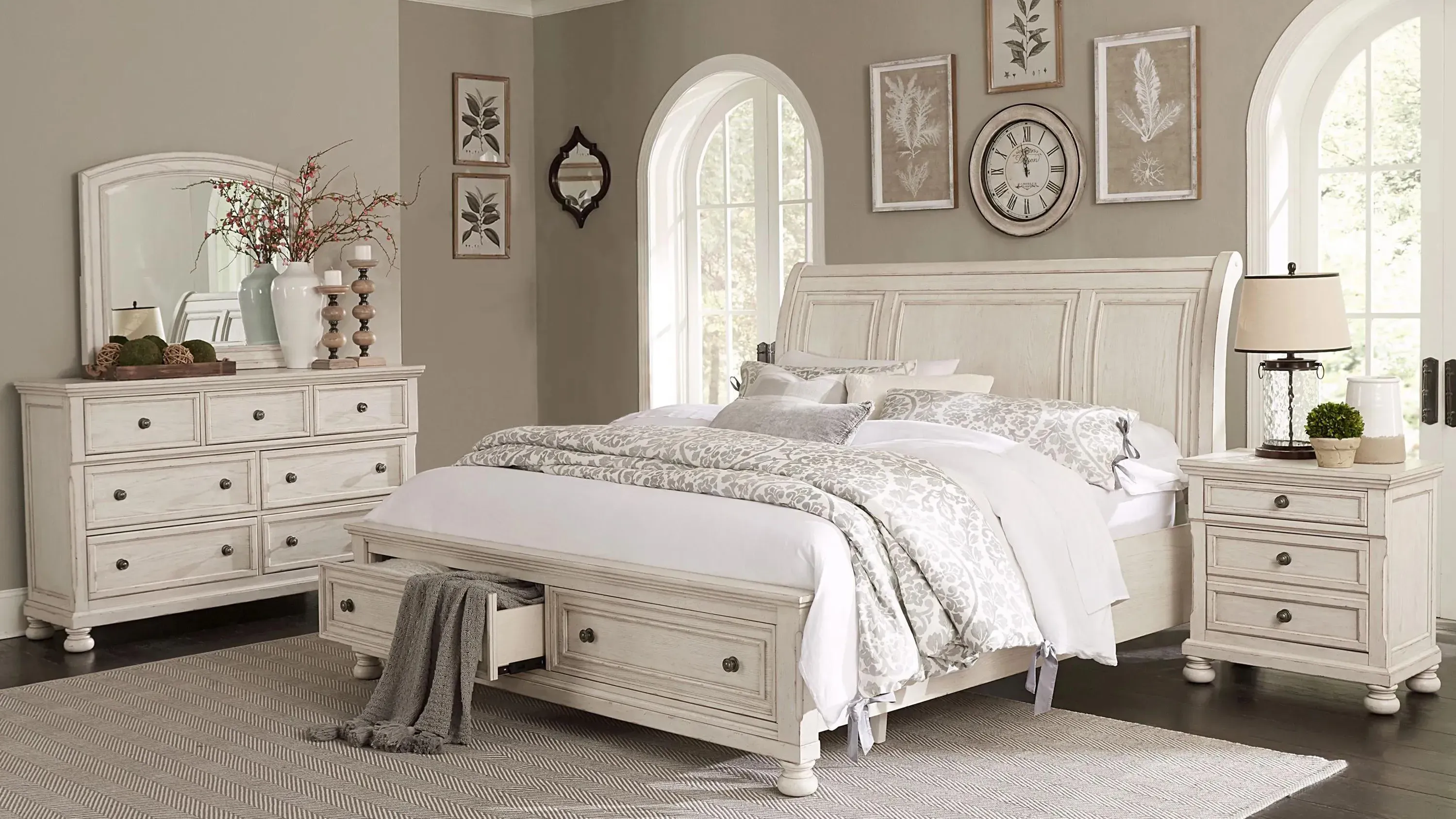 Donegan 4-pc. Sleigh Platform Storage Bedroom Set | Raymour & Flanigan