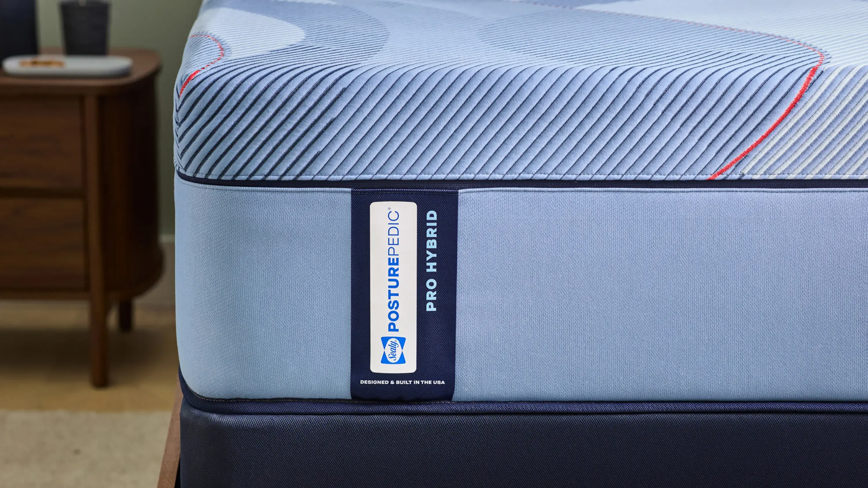 Sealy Posturepedic Pro Hybrid Winchester Firm Mattress - Thumbnail 5