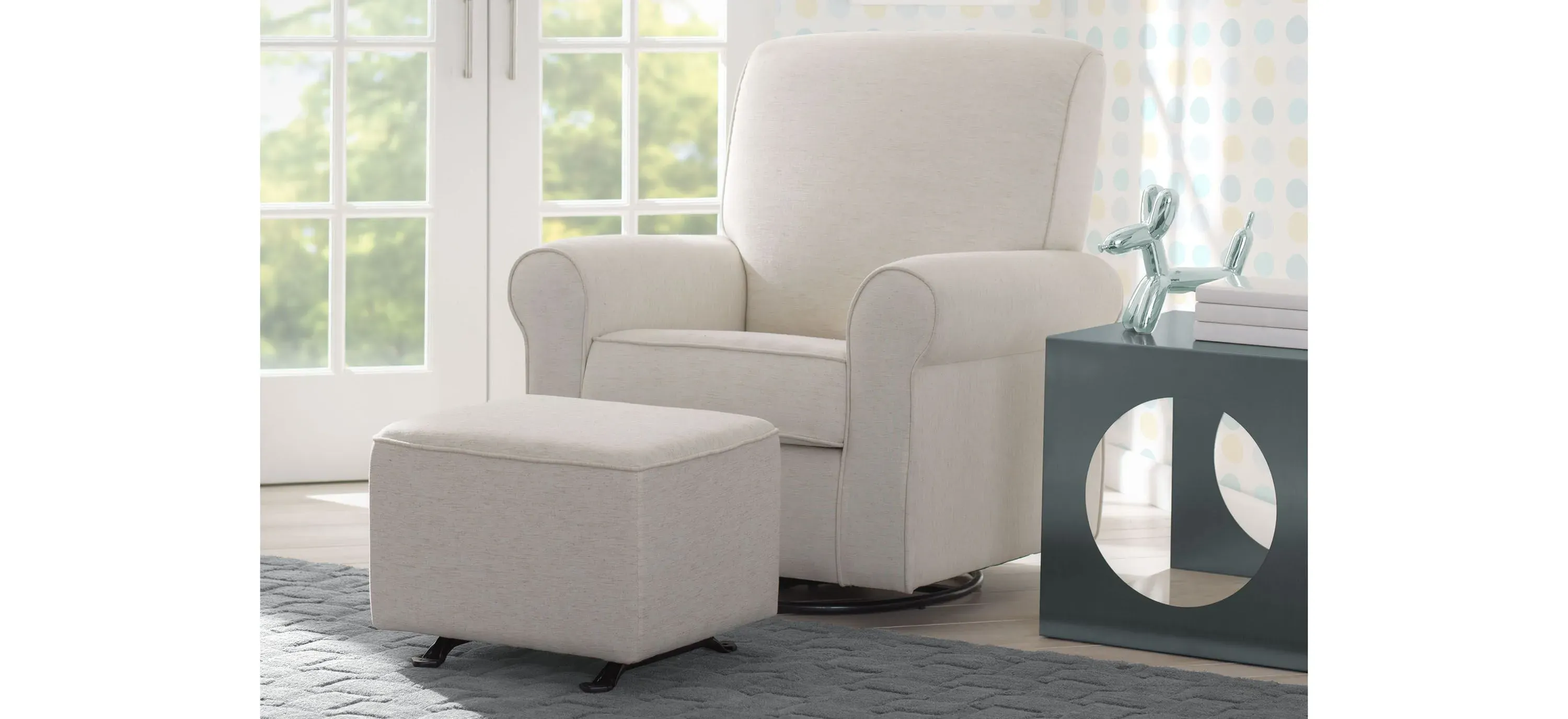 Delta avery glider discount
