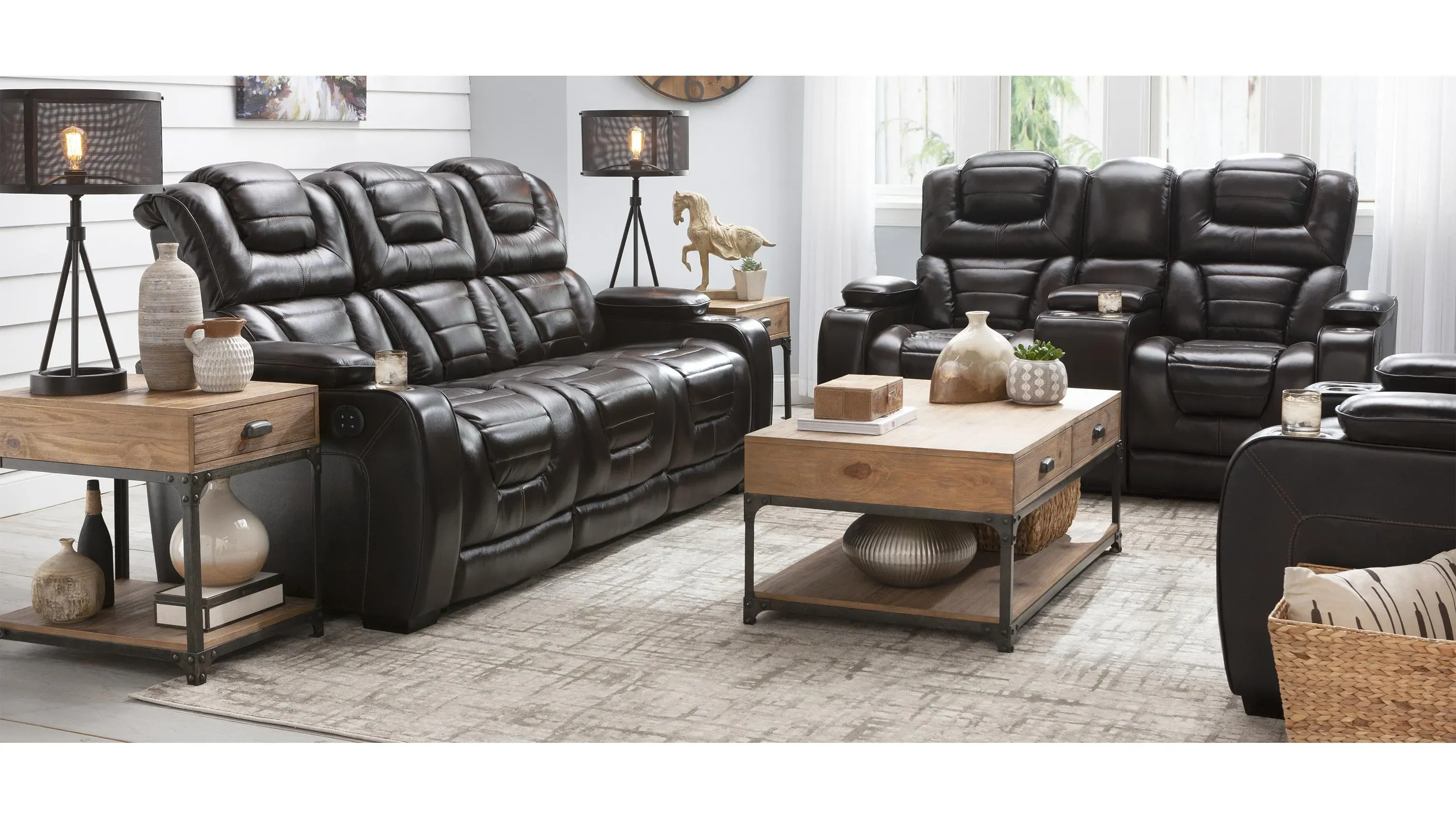 Othello Power Sofa w/Power Headrest | Raymour & Flanigan
