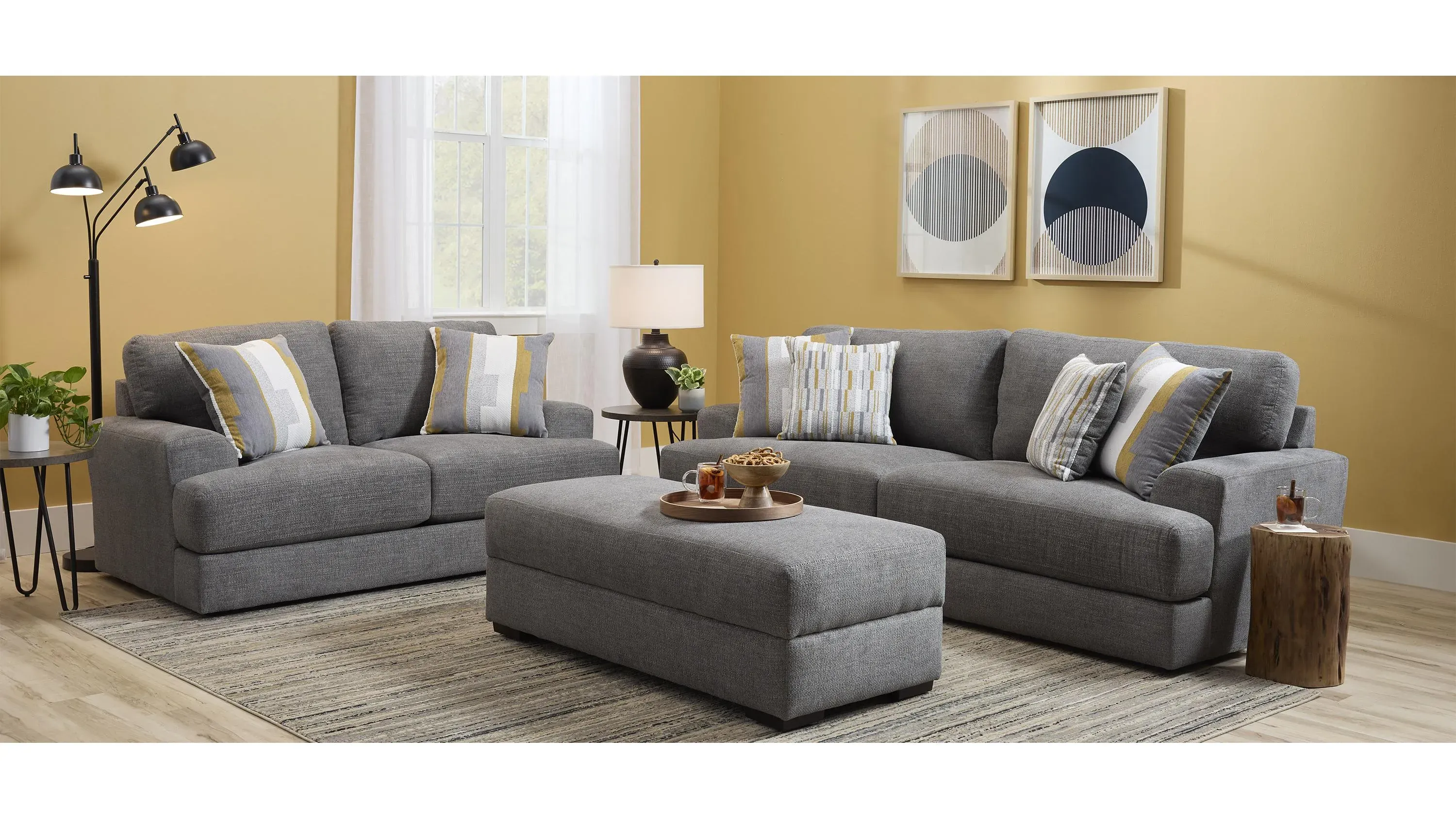 Raymour and flanigan storage ottoman cheap
