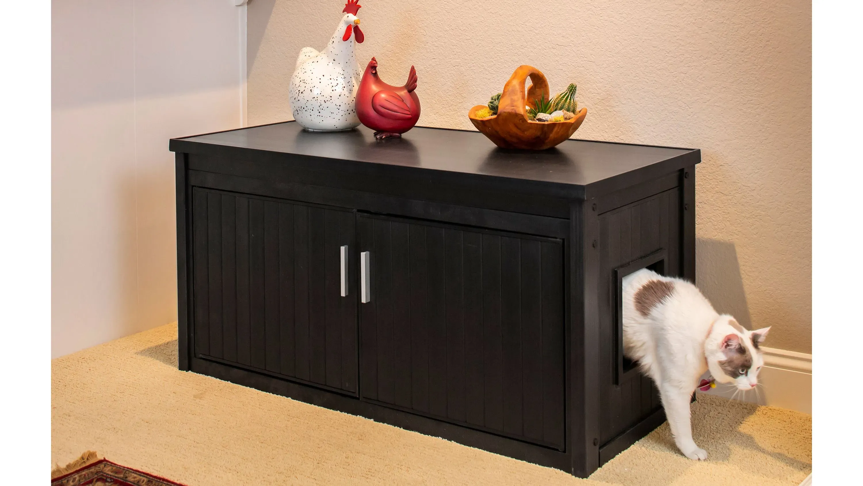 Litter Loo Bench Litter Box | Raymour & Flanigan