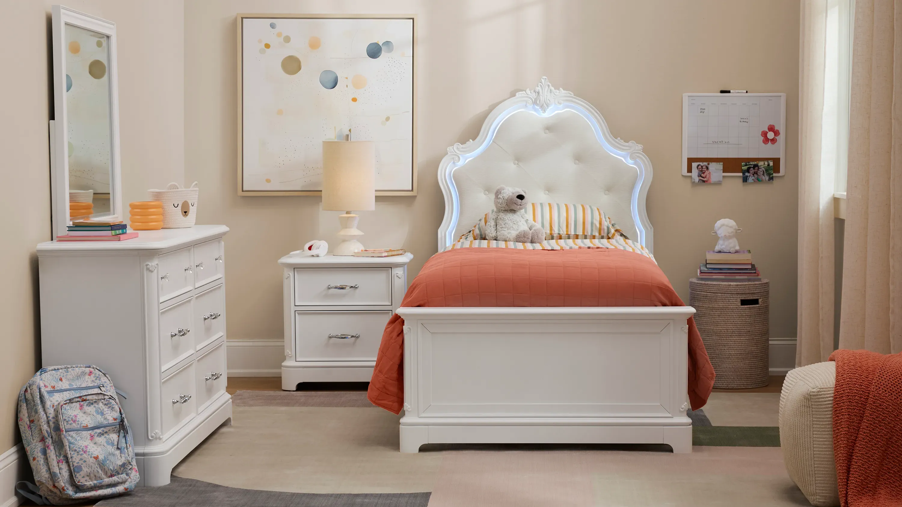 Gianna 6 Drawer Dresser | Raymour & Flanigan