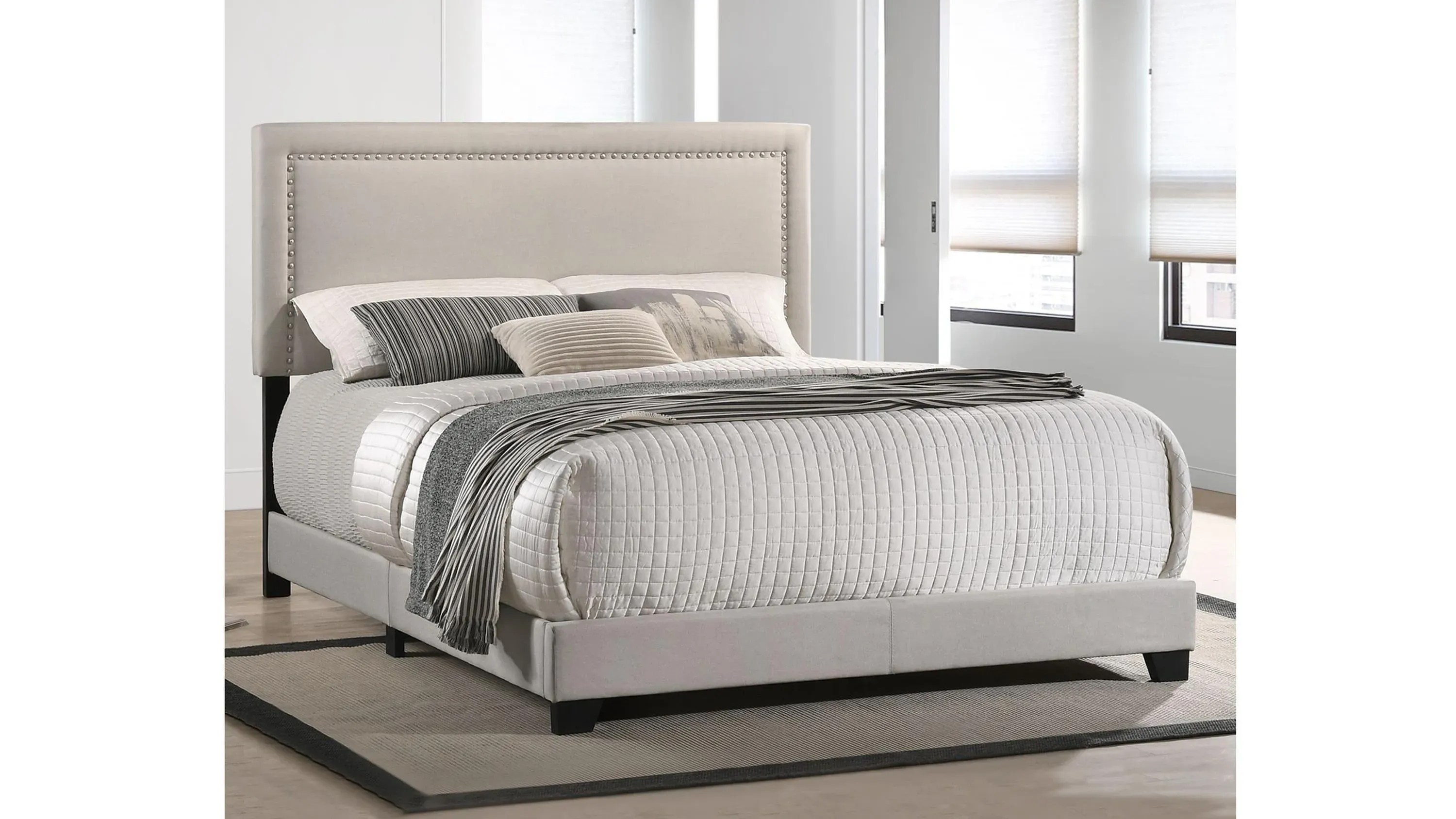Zion Queen Bed