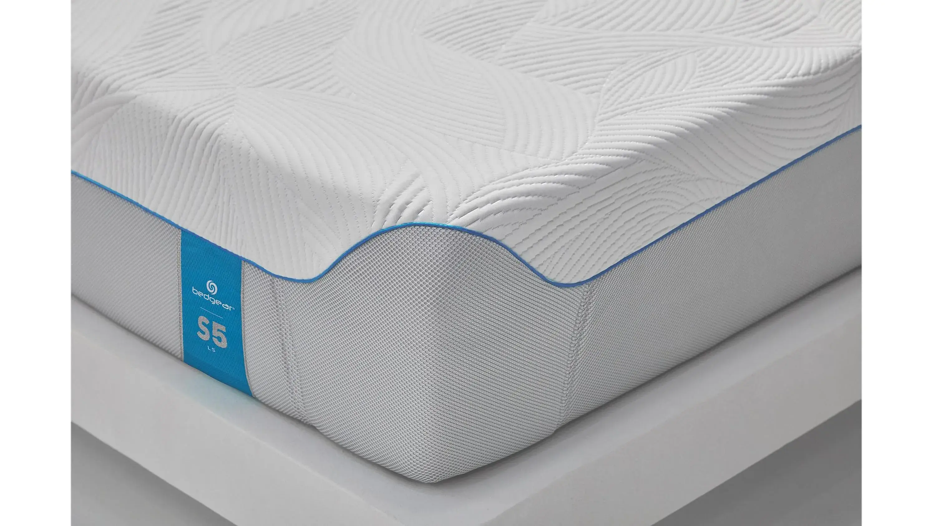 BEDGEAR S5 Medium Memory Foam Mattress - Thumbnail 3