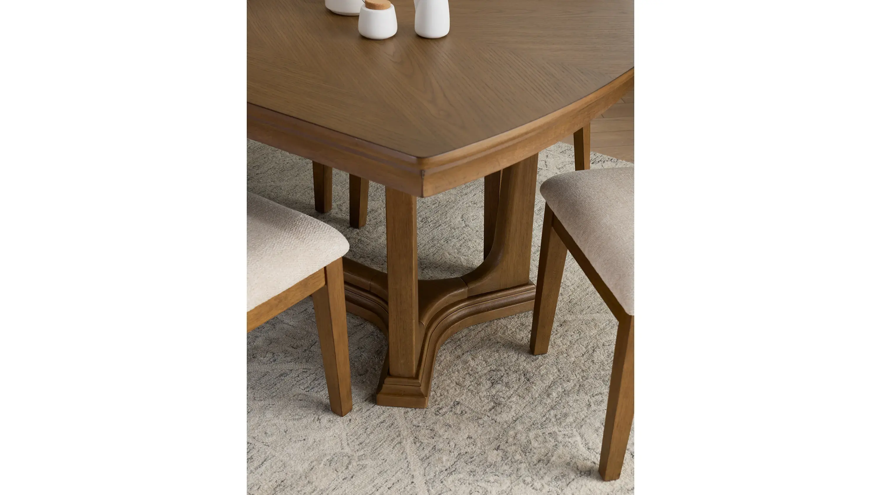 Quinlan Dining Table - Thumbnail 5